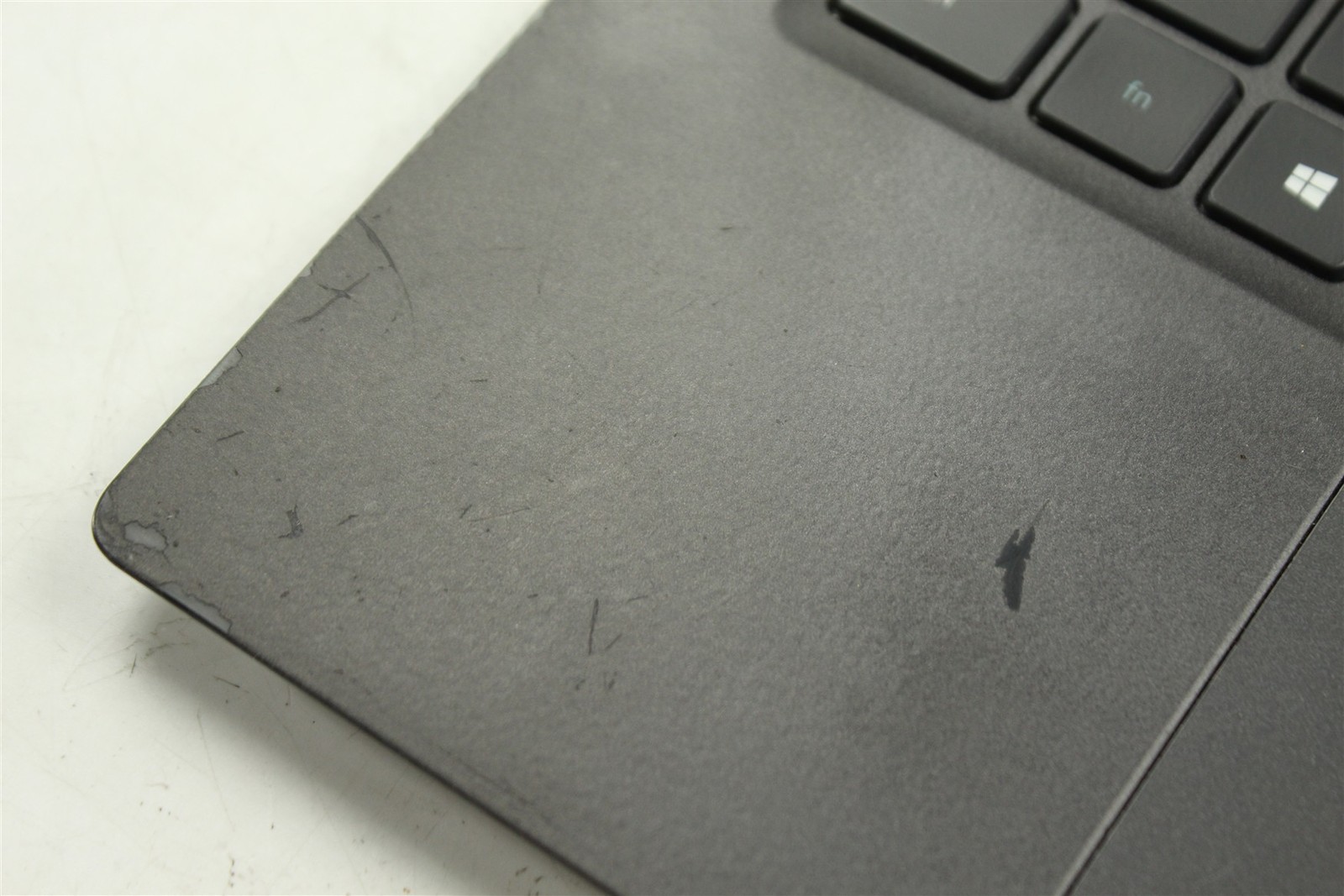 Dell Latitude 7420 14″ FHD Touch i7-1185G7 3.0GHz 256GB SSD 16GB RAM NO OS