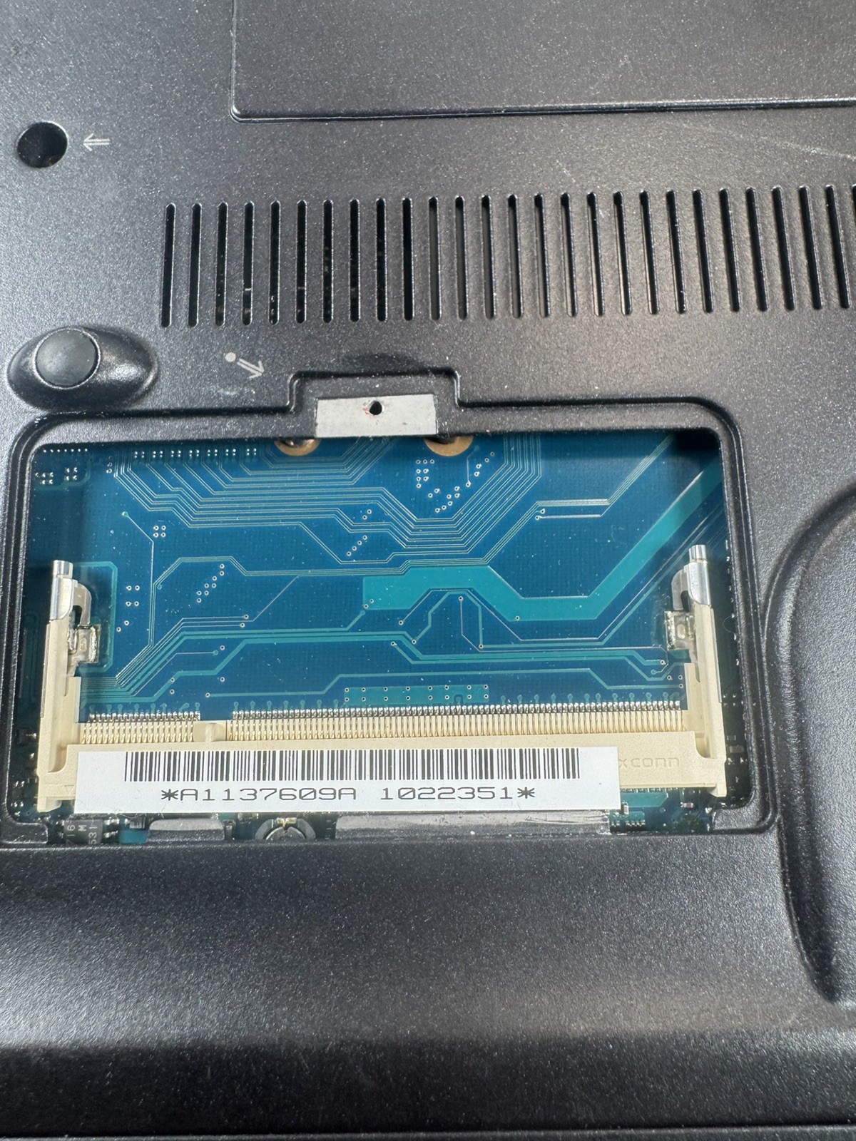 Sony VAIO VGN-S590P Laptop PCG-6H4L For Parts/Repair – No Charger, Missing Keys