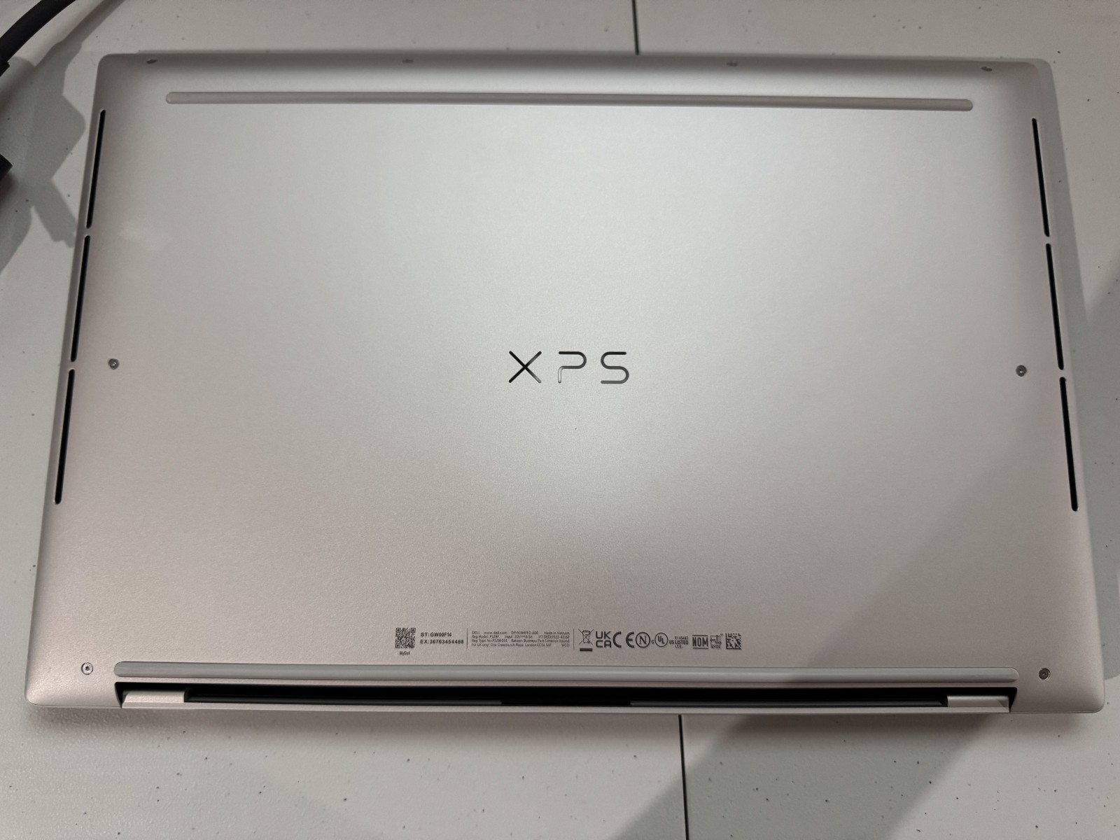 Dell XPS 16 9640 Ultra 7 155H, 16GB RAM, 1TB SSD, RTX 4050, 120Hz FHD+ – Good