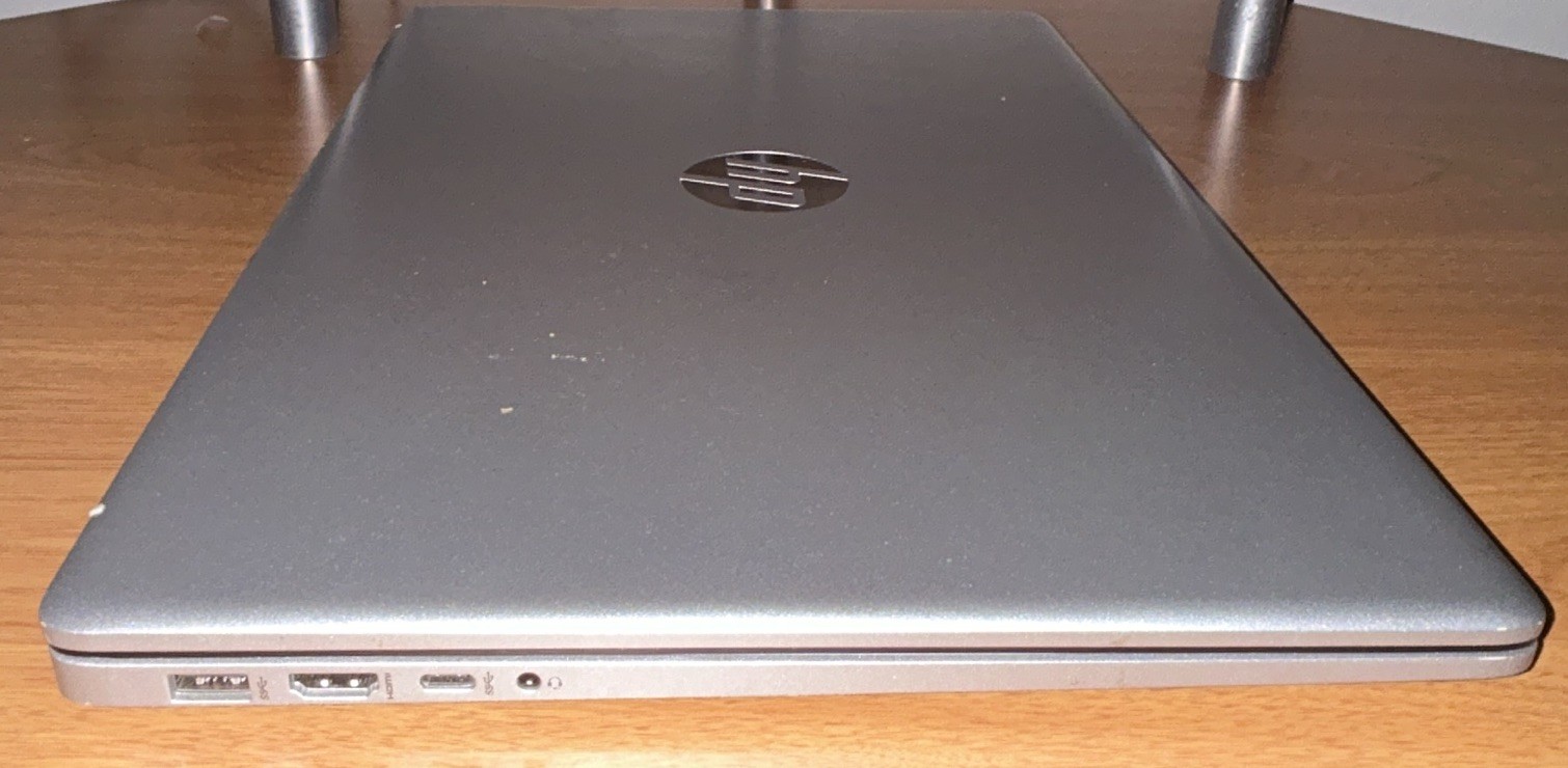 HP 17 Touchscreen Laptop Ryzen 5 7530U 16GB RAM 1TB SSD Excellent