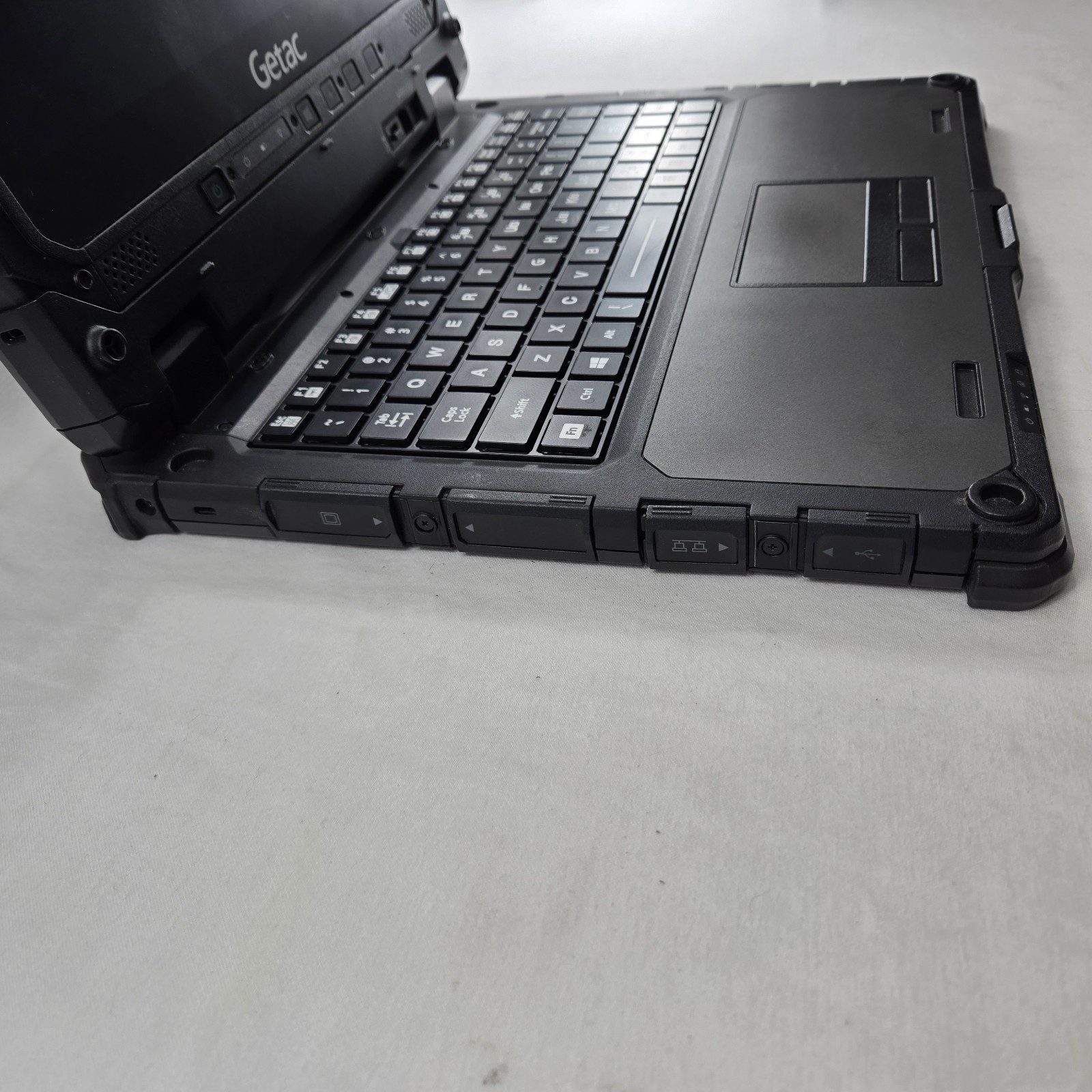 GETAC K120 Toughbook 12.5″ i5-8250U 1.60GHz 512GB SSD 16GB – 4G – GPS – Grade B