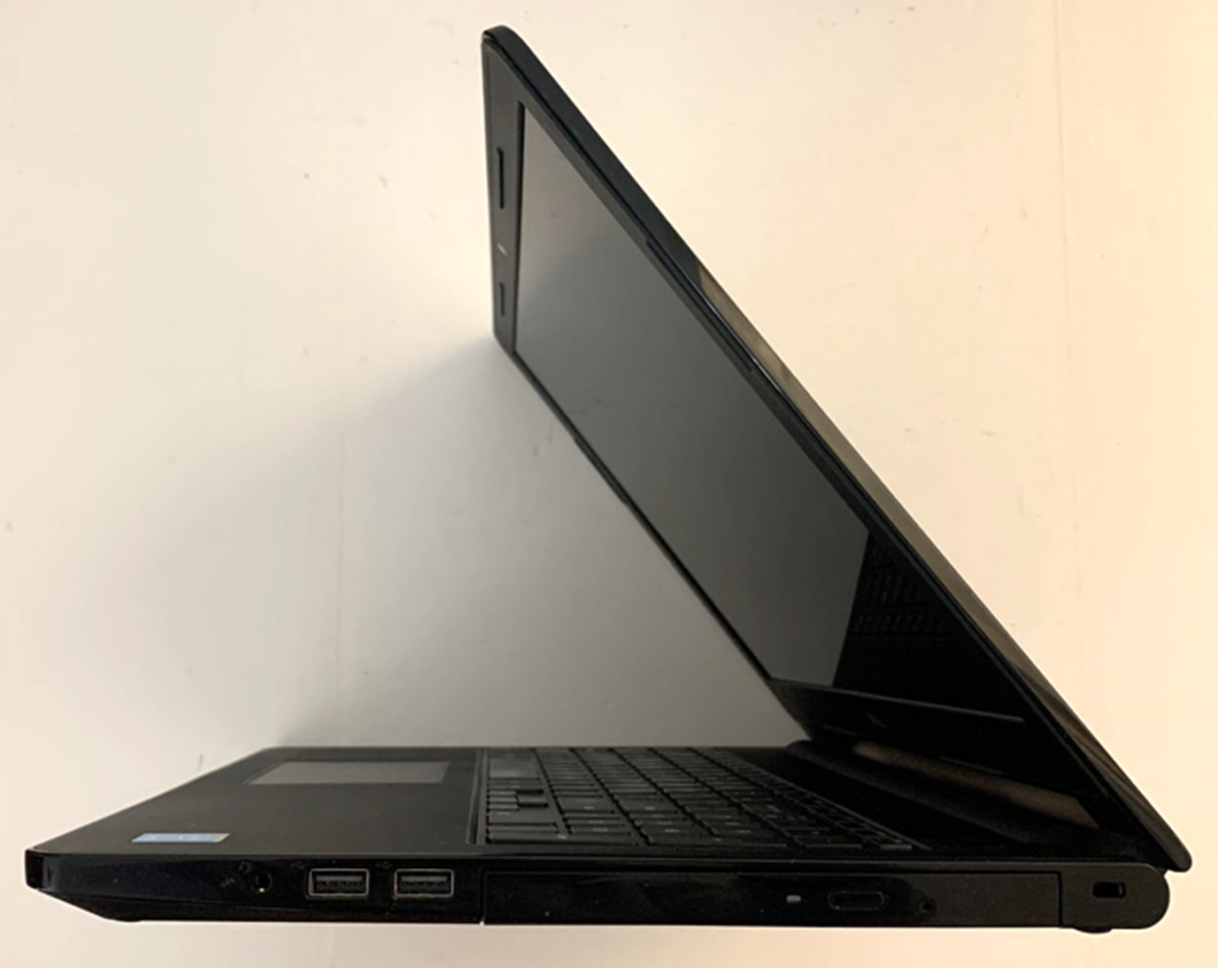 Dell Inspiron 3558 Touch Screen 15.6″ WIN 11 ACTIVATED i3-5015U 8GB RAM 750GBHdd