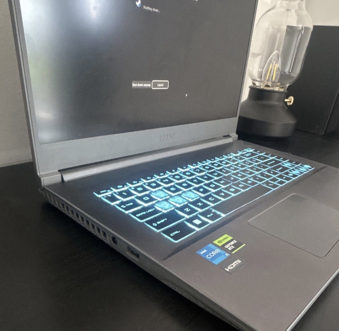 MSI Thin 15 B13VF 15.6″ FHD i5 13th Gen 16GB RTX 4060 512GB SSD Gray W/ Charger