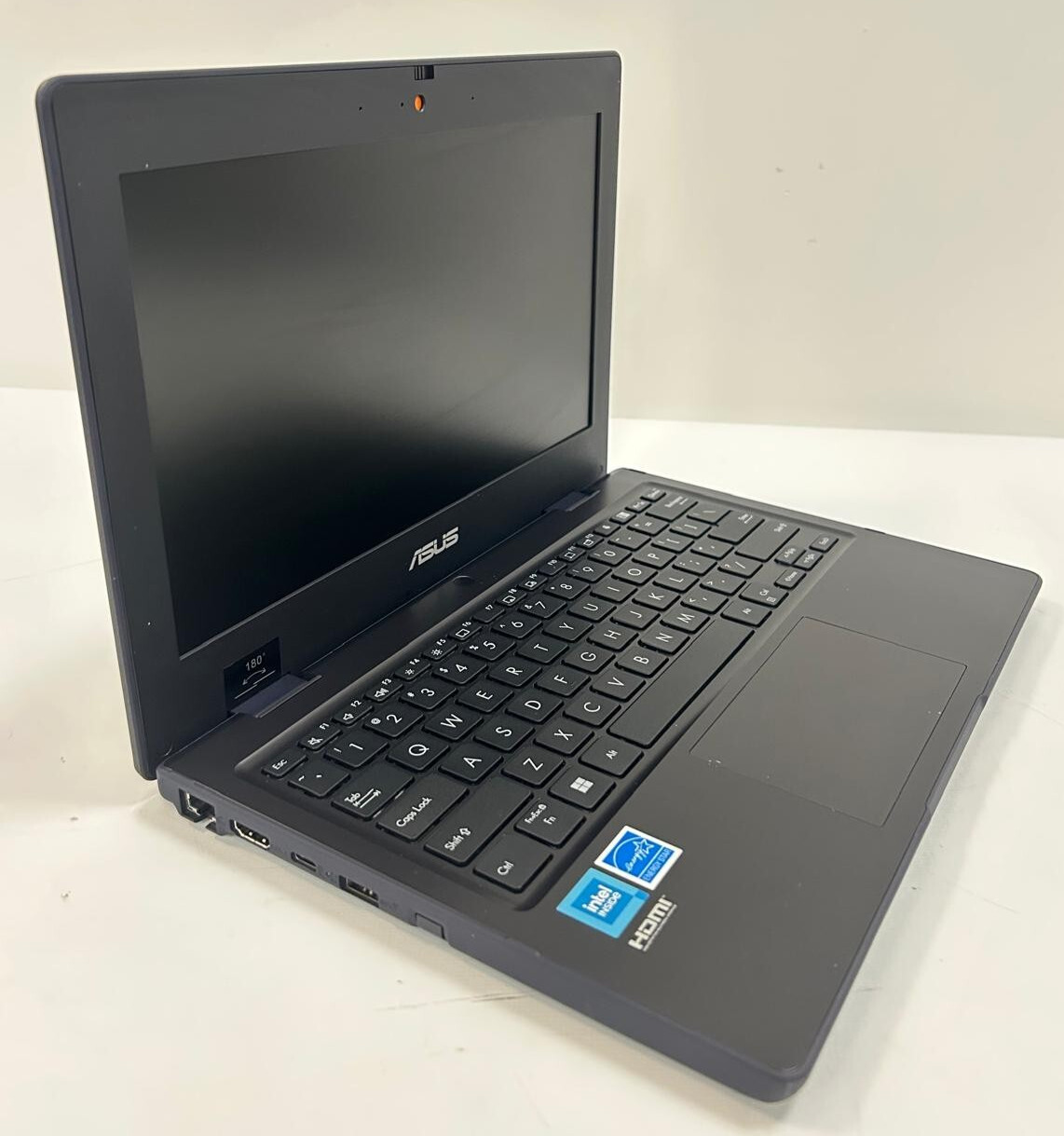 ASUS BR102CG 11.6″ | Intel N100 | 4GB RAM | 128GB SSD | Win 11 Pro EDU | UHD