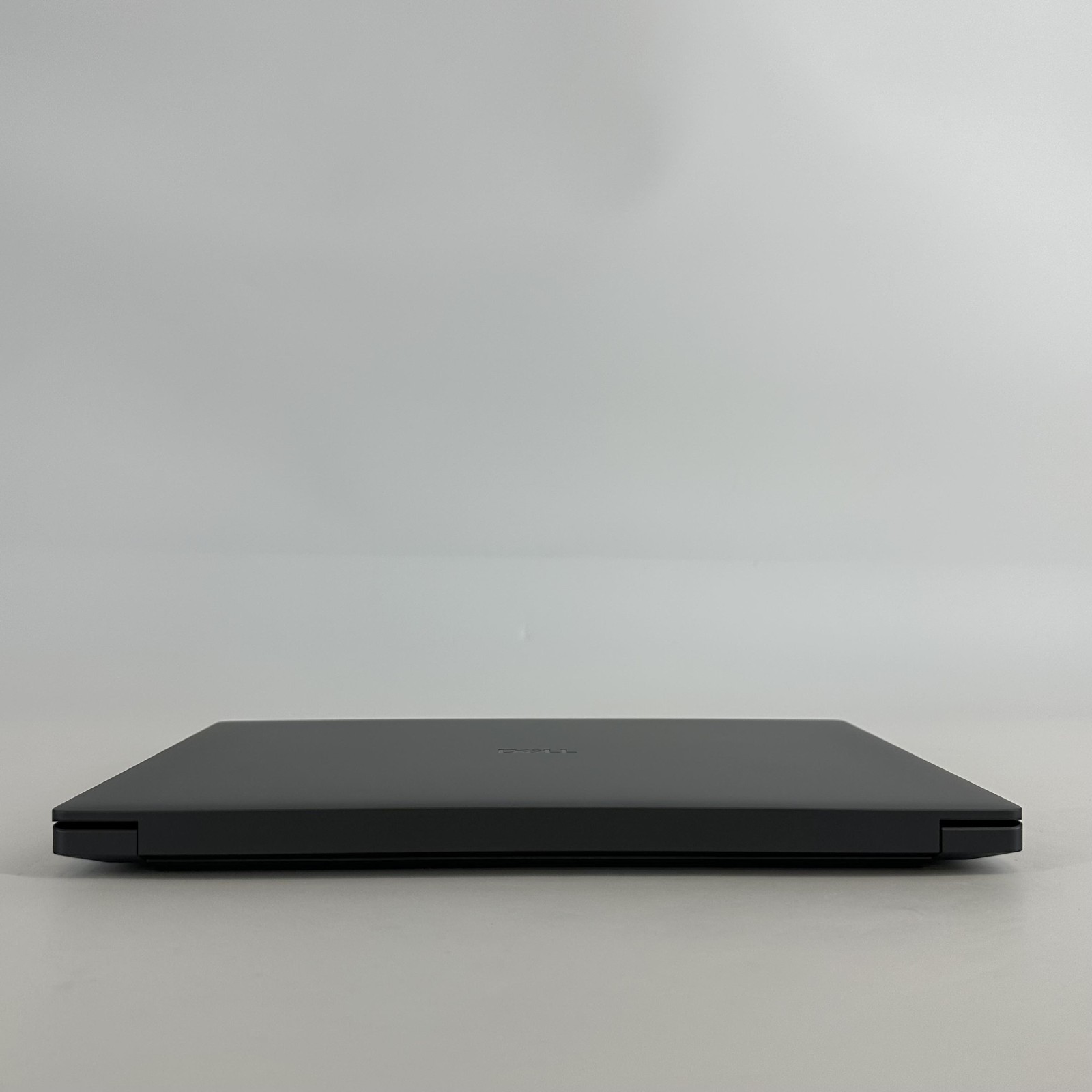 Dell Pro Max 14 Premium MA14250 Magnetite QHD+ 2.2 GHz Ultra 7 265H 32GB 512GB