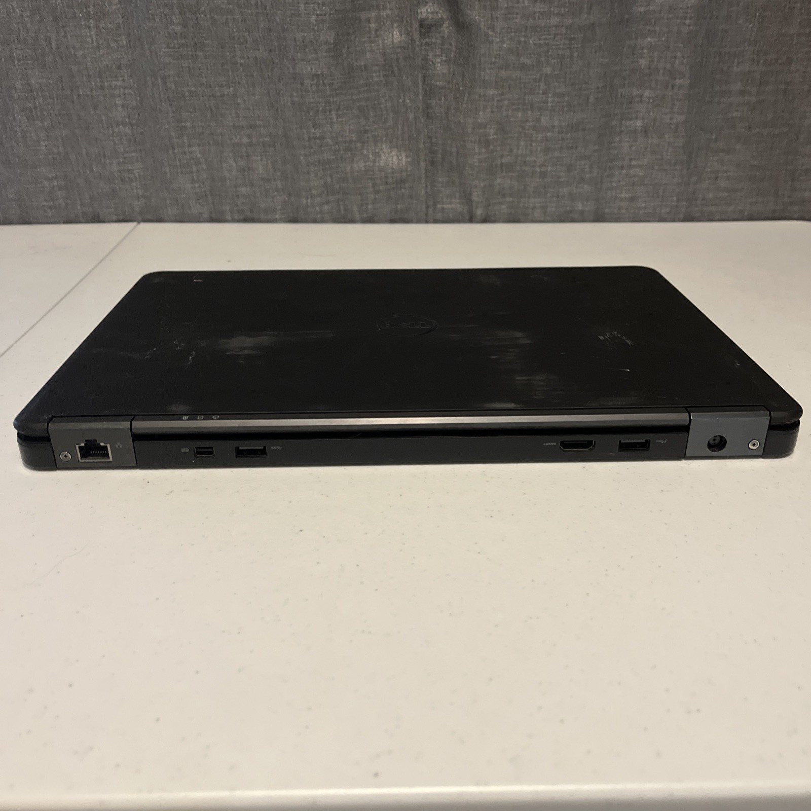 Dell Latitude E7450 14″ Intel Core i5-5300U 8GB RAM No Drive No OS