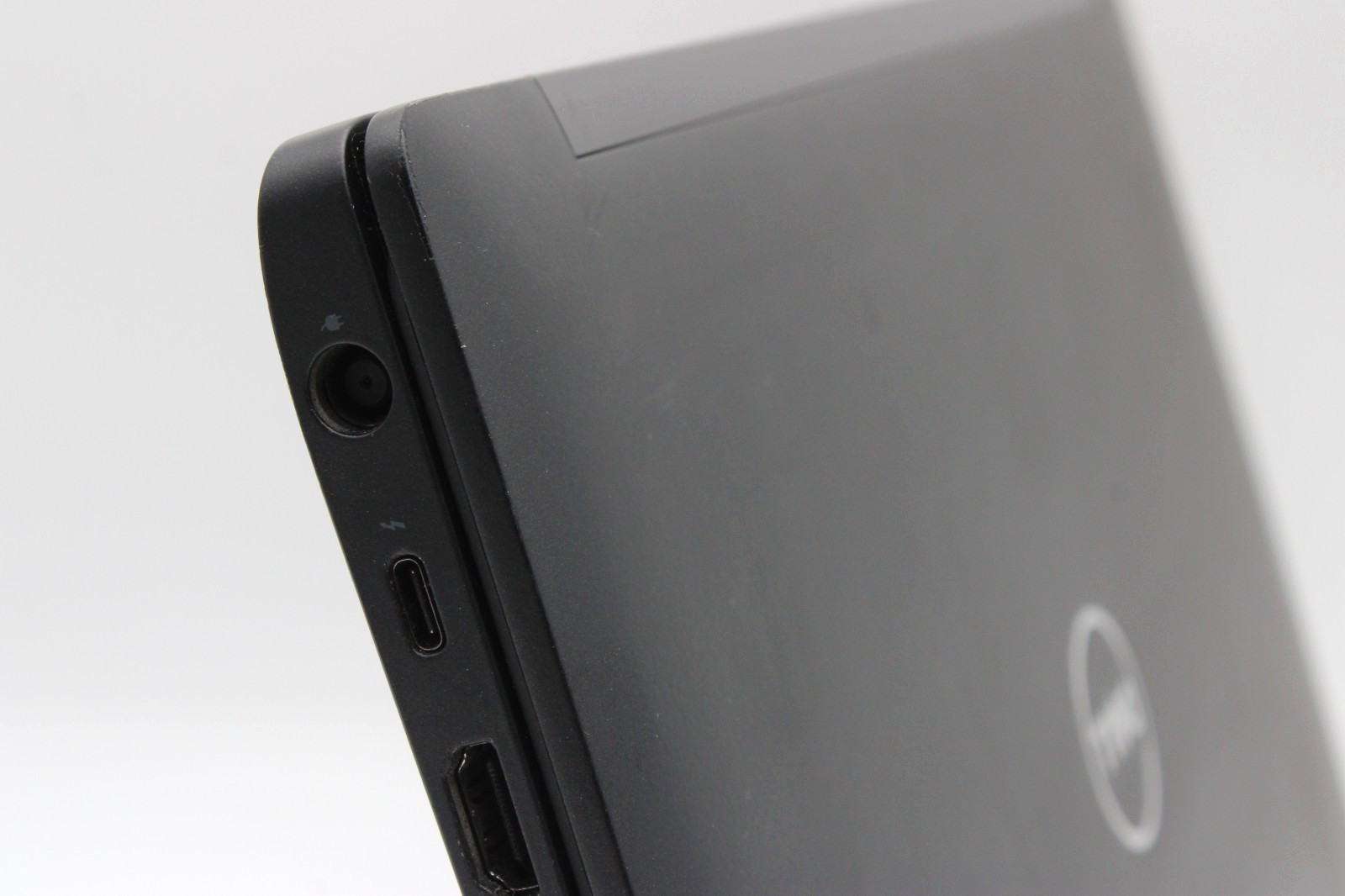 Dell Latitude 7480 14.0″ FHD I7-7600U 8GB RAM 256 GB SSD