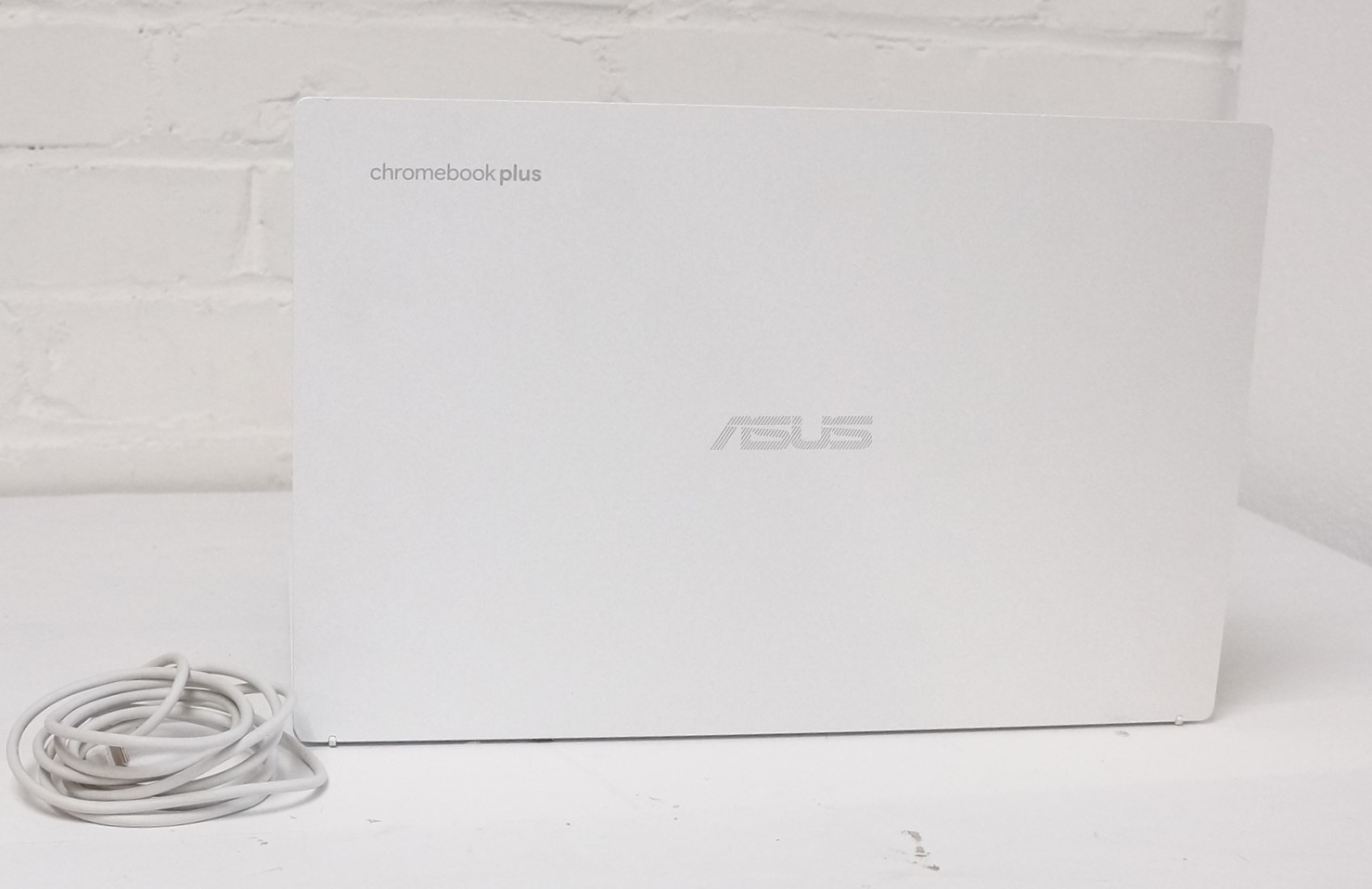 Asus Chromebook Plus 2024 CX3402CB I3 8GB RAM 300GB 14″ Screen