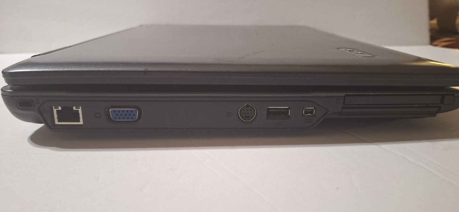 ACER EXTENSA 5620 LAPTOP PC CORE 2DUO 1.83GHz 4GB RAM WIN7 PRO OFFICE USED