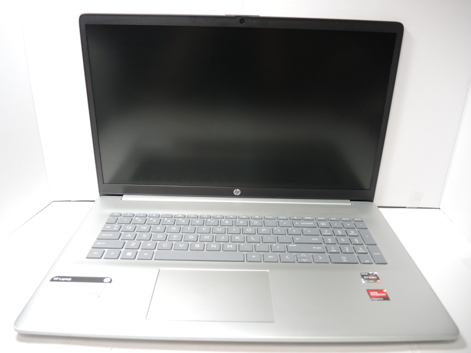 HP 17″ Laptop 17-cp2033dx | Ryzen 3 8GB | DEAD For Parts Repair “AS-IS” No SSD