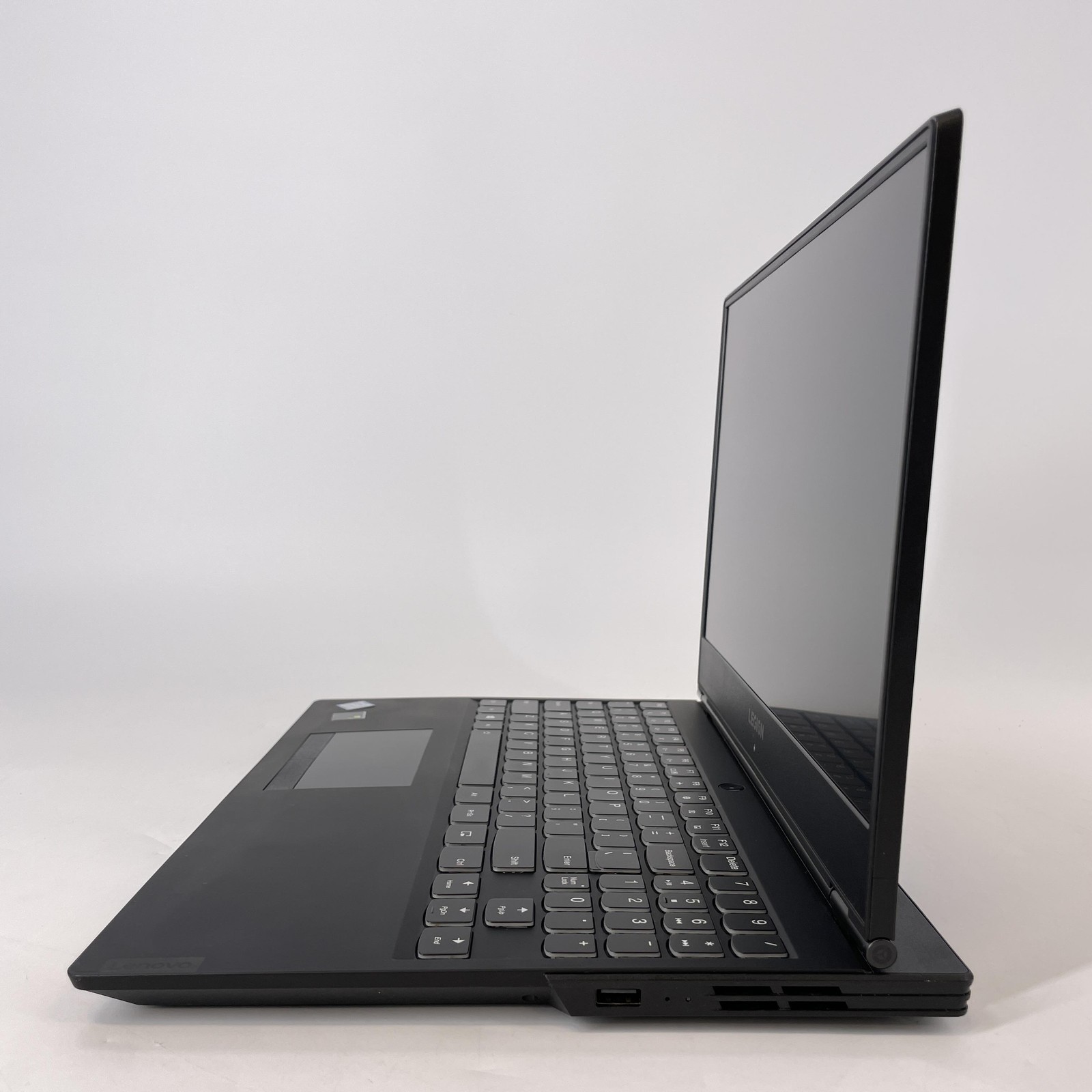 Lenovo Legion Y540 15.6 144Hz FHD i7-9750H 2.60GHz 32GB 1TB SSD RTX 2060 Good