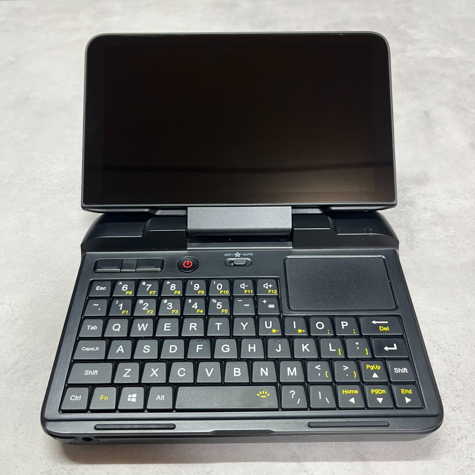 GPD Micro PC Laptop Windows 10 Pro Portable Computer INTEL Celeron N4100 Good!!