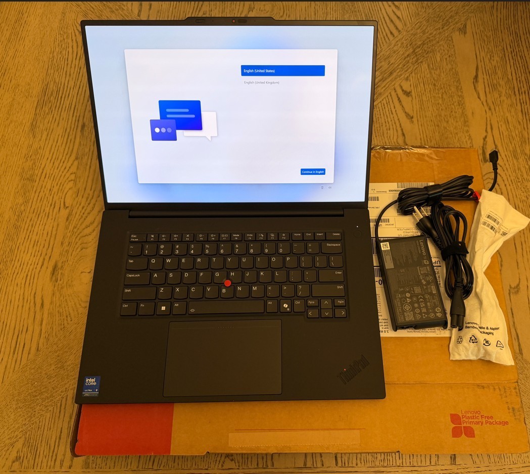 New Lenovo ThinkPad P1 Gen 8,16″4K Intel Ultra9 285H,RTX PRO 2000,64GB RAM,2TB.