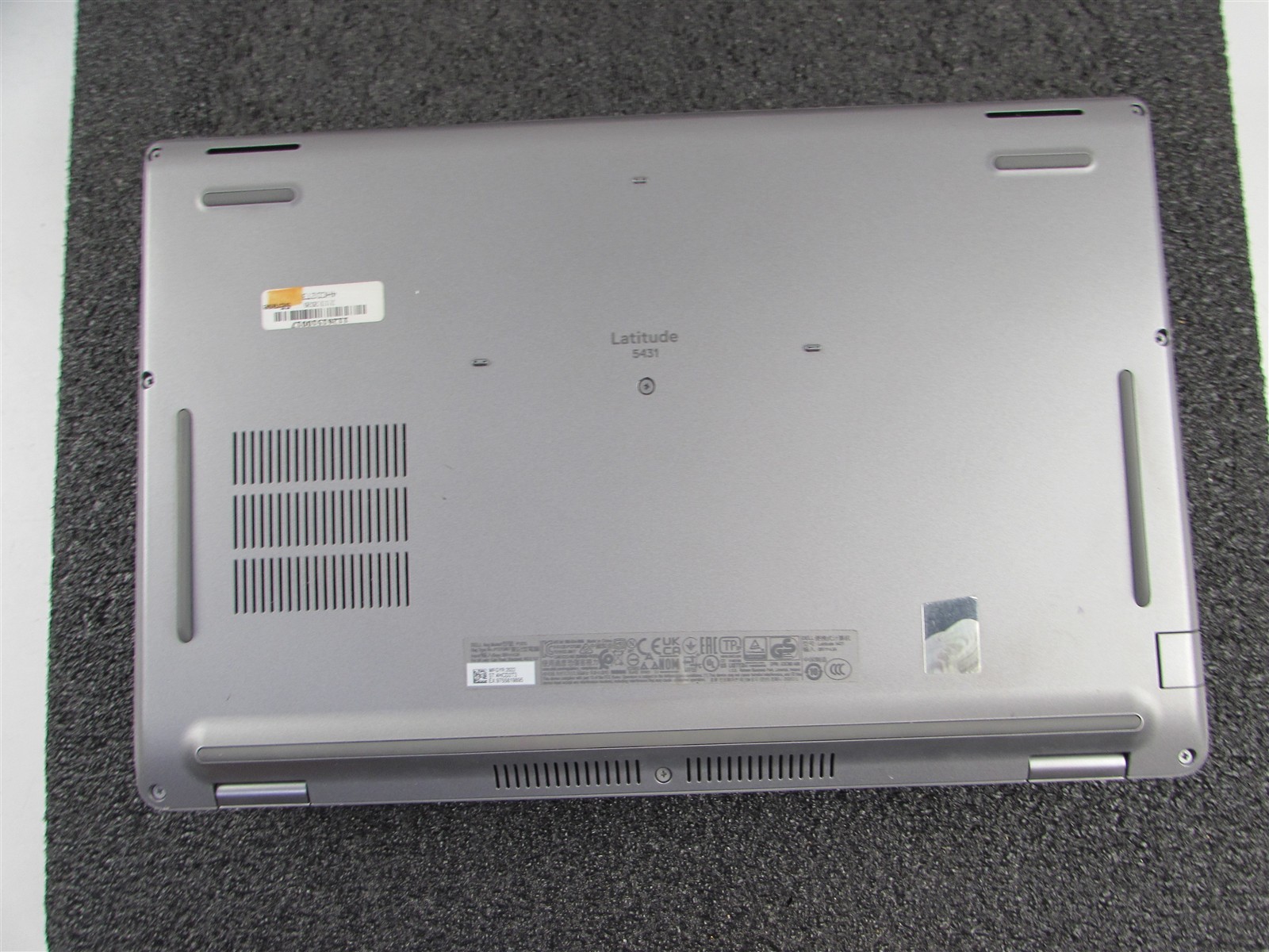 DELL LATITUDE 5431 1920X1080 FHD CORE I7-1270P 256GB 16GB RAM NO O.S