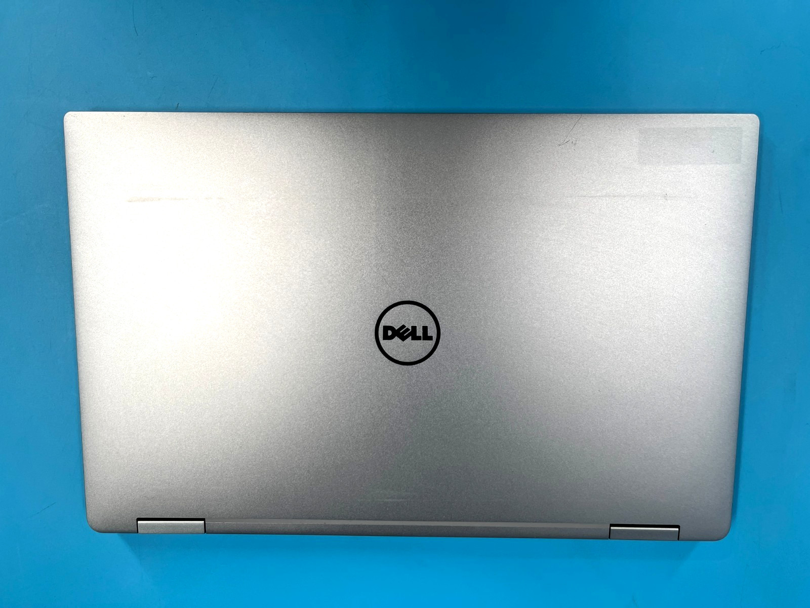 Dell XPS 13 9365 2-in-1 13.3″ FHD i5-7Y57 1.2GHz 8GB RAM NO SSD/OS/CORD BH=82%