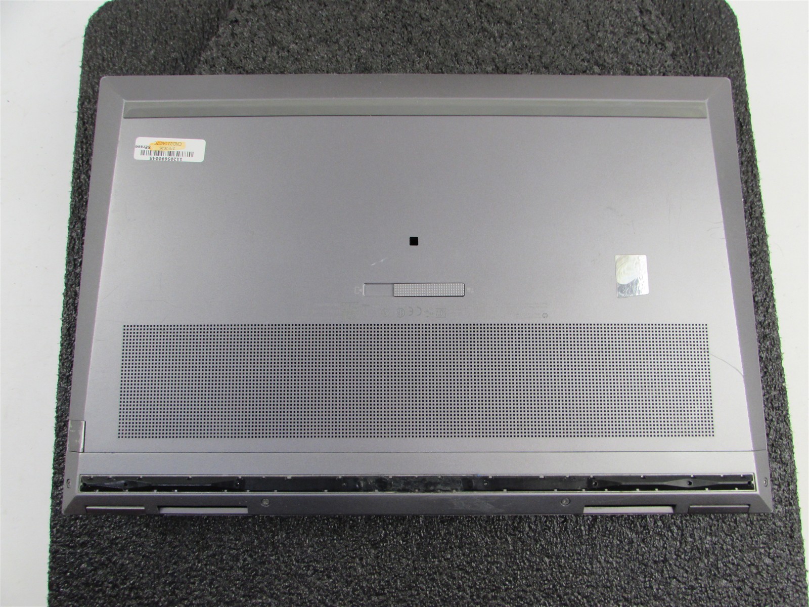 HP ZBOOK FURY 15 (G8) FHD CORE I9-11950H 1TB SSD 32GB RAM RTX A4000 NO O.S
