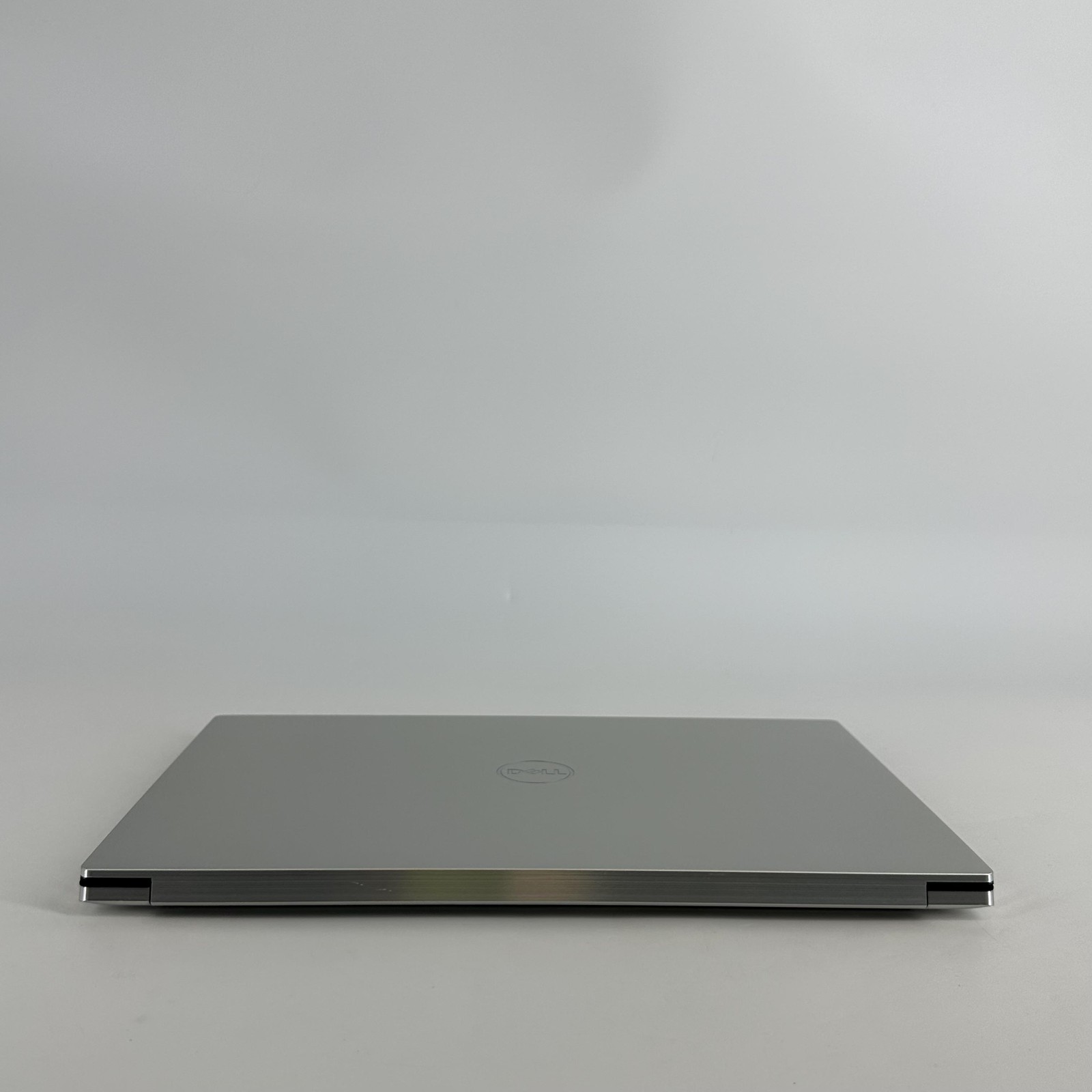 Dell XPS 15 9530 FHD+ 2.4 GHz i7-13700H 32GB 1TB SSD Intel Arc A370M Very Good