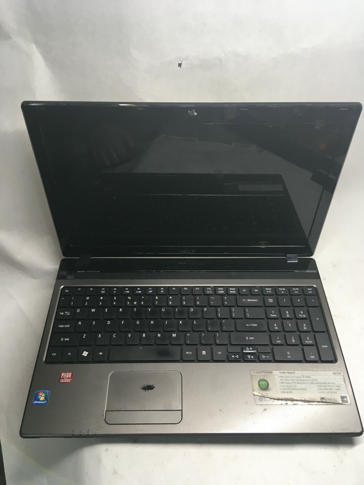 Acer 5560-Sb613 Laptop For Parts Bad charging port NO HDD/RAM/Charger JR
