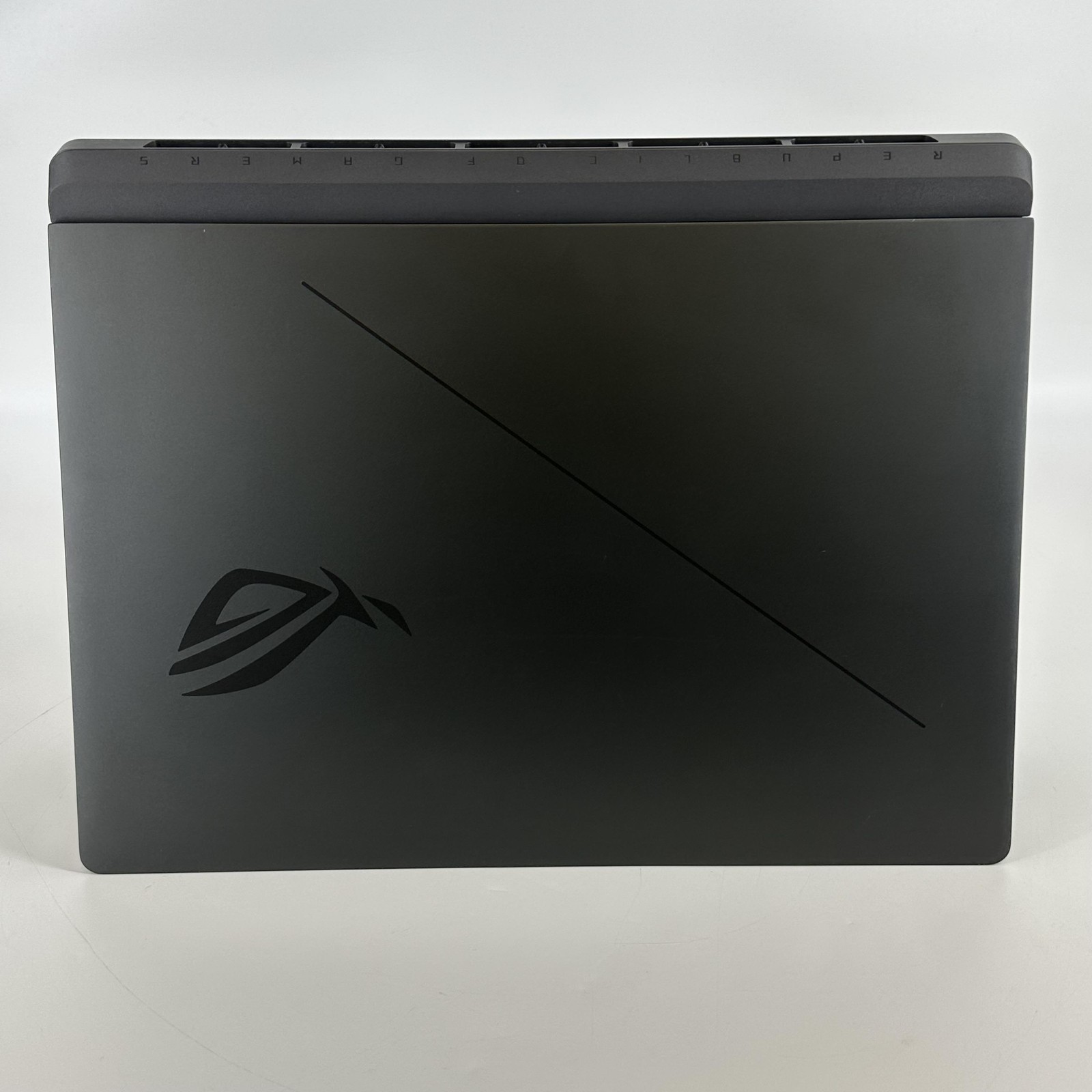 Asus ROG Strix G16 G615 16 240Hz QHD+ 2.7 GHz Ultra 9 275HX 32GB 2TB RTX 5070 Ti