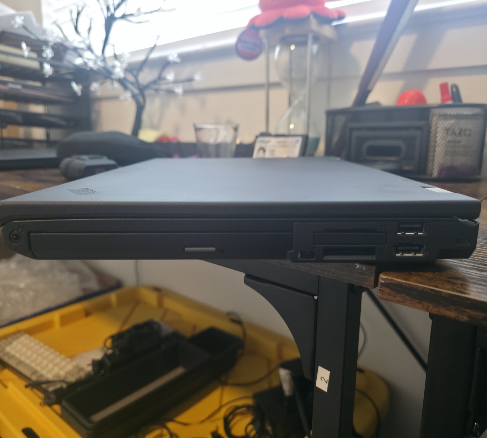 Lenovo ThinkPad T420 14in i5-2410M 2.30GHz 4GB HD 3000 Webcam Linux