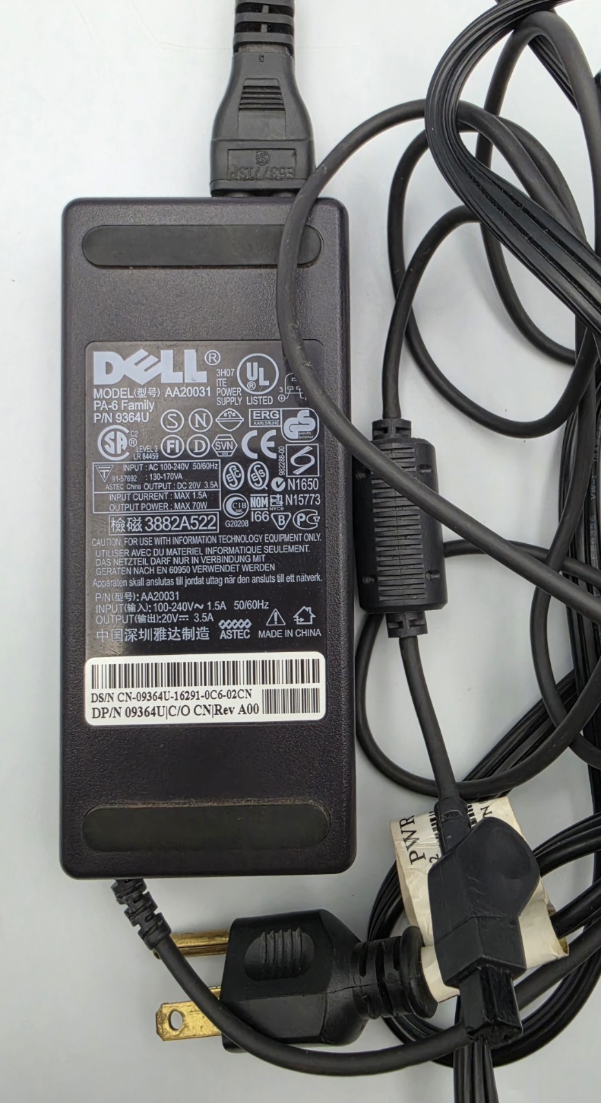 Dell Latitude CPx P3 500Mhz, 384Mb RAM, Win XP, Network Card, Case And Charger!