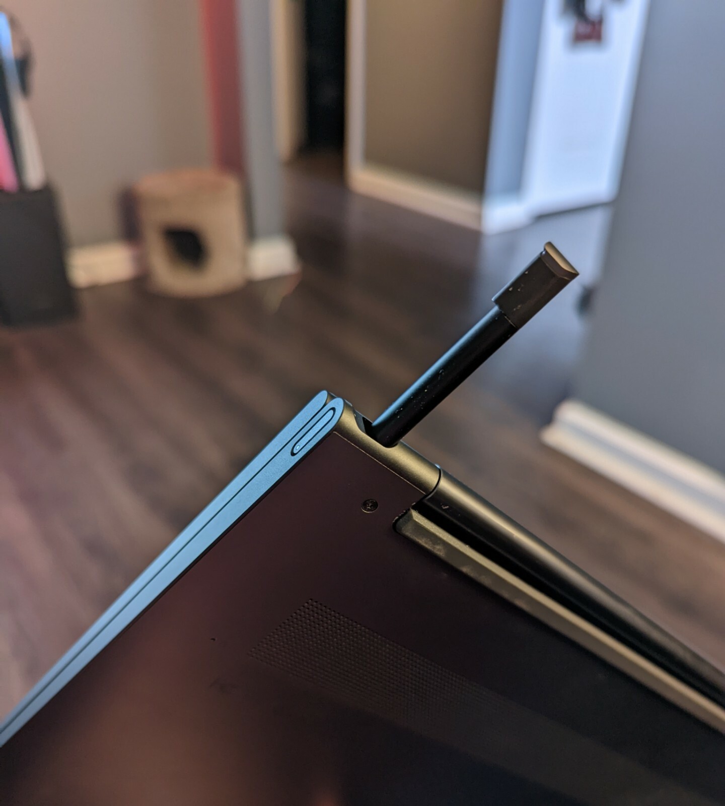 Lenovo YOGA C940-14IIL | 14in 2-in-1 Touchscreen, i5, 8GB RAM, 1TB SSD, Win11