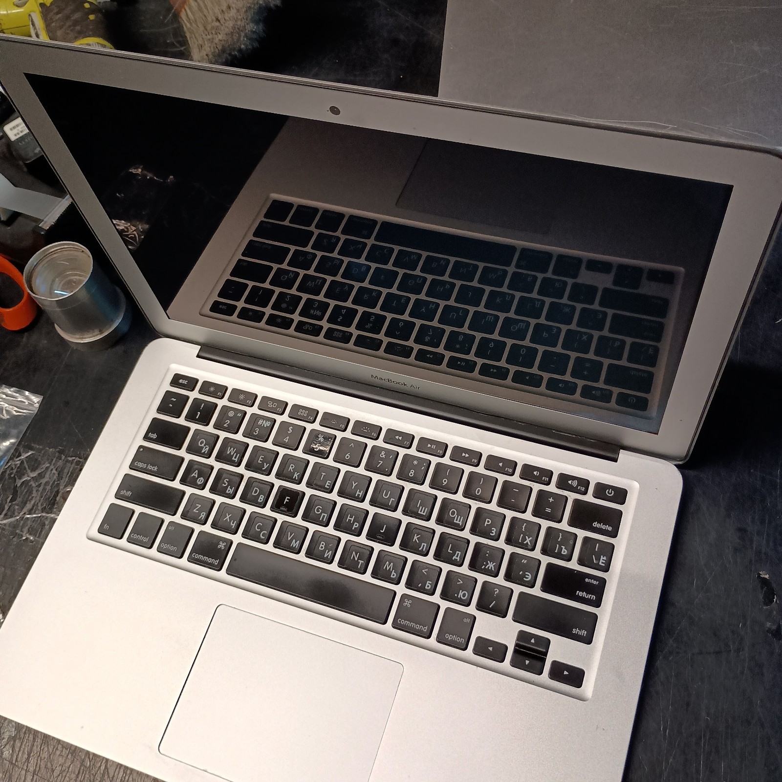 Apple Macbook Air Mid-2013 i5-4250U 4GB Laptop 13″ Boots NO SSD Part/Repair