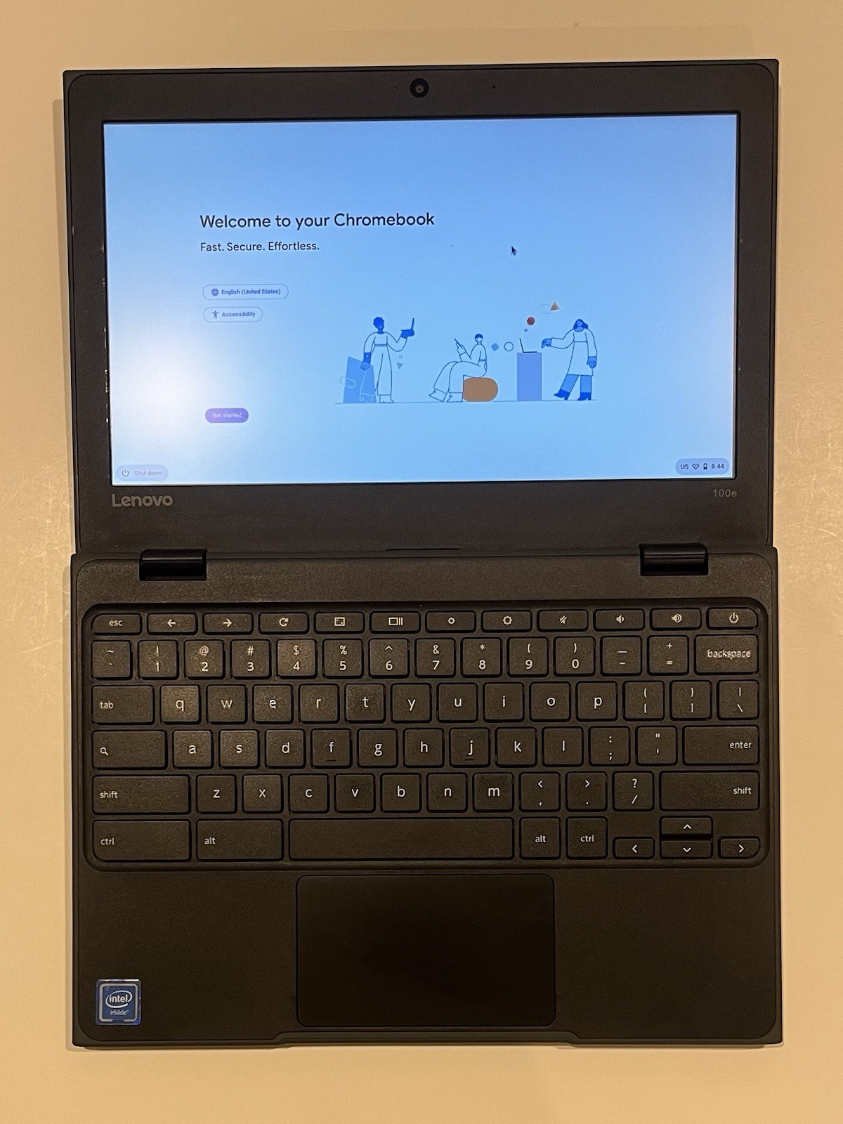 Lenovo Chromebook 100e 4GB RAM, 32GB SSD, Chrome OS with Charger