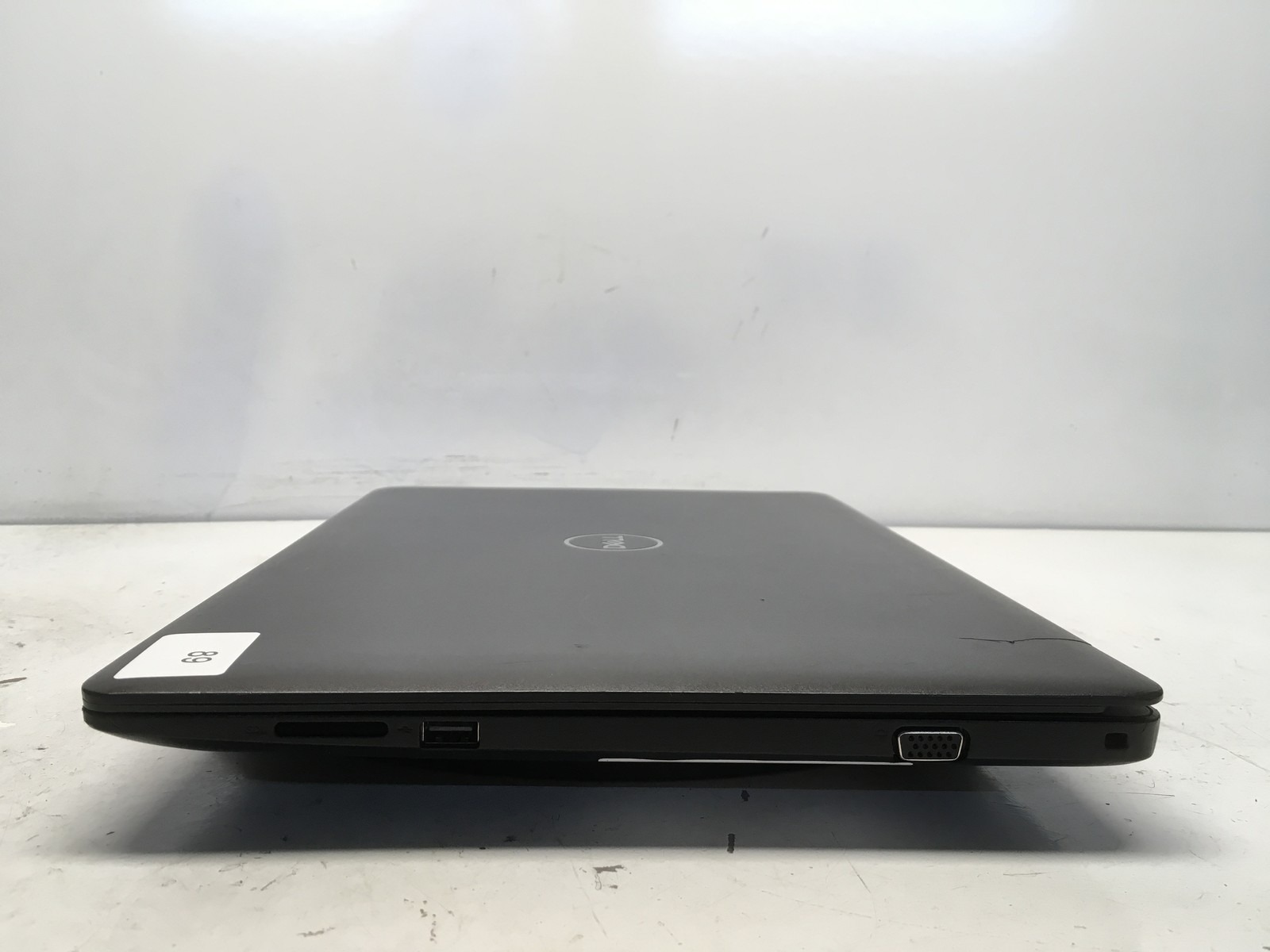 Dell Latitude 3590 Intel i3 7th gen No RAM NO HDD No Batt