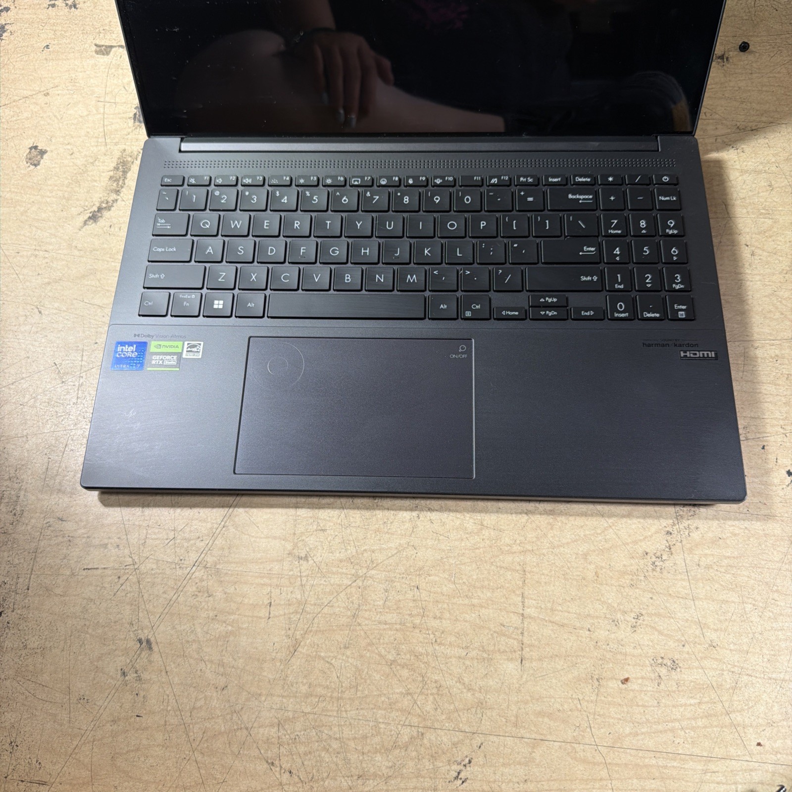 ASUS VIVOBOOK PRO I5 Q533M CORE ULTRA 7 NOI RAM **NO POWER ON **NO HD/ NO CADDIE