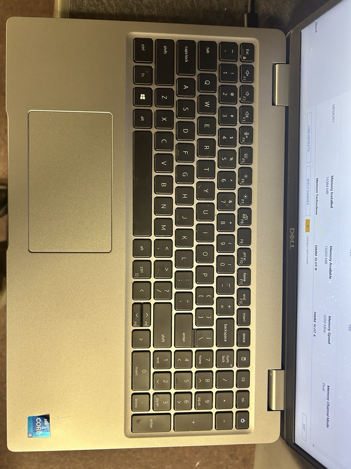 Dell Latitude 5520 i5-1145G7 16GB RAM NVMe 15.6″ 2.4GHZ. No OS/HDD/POWER PLUG.