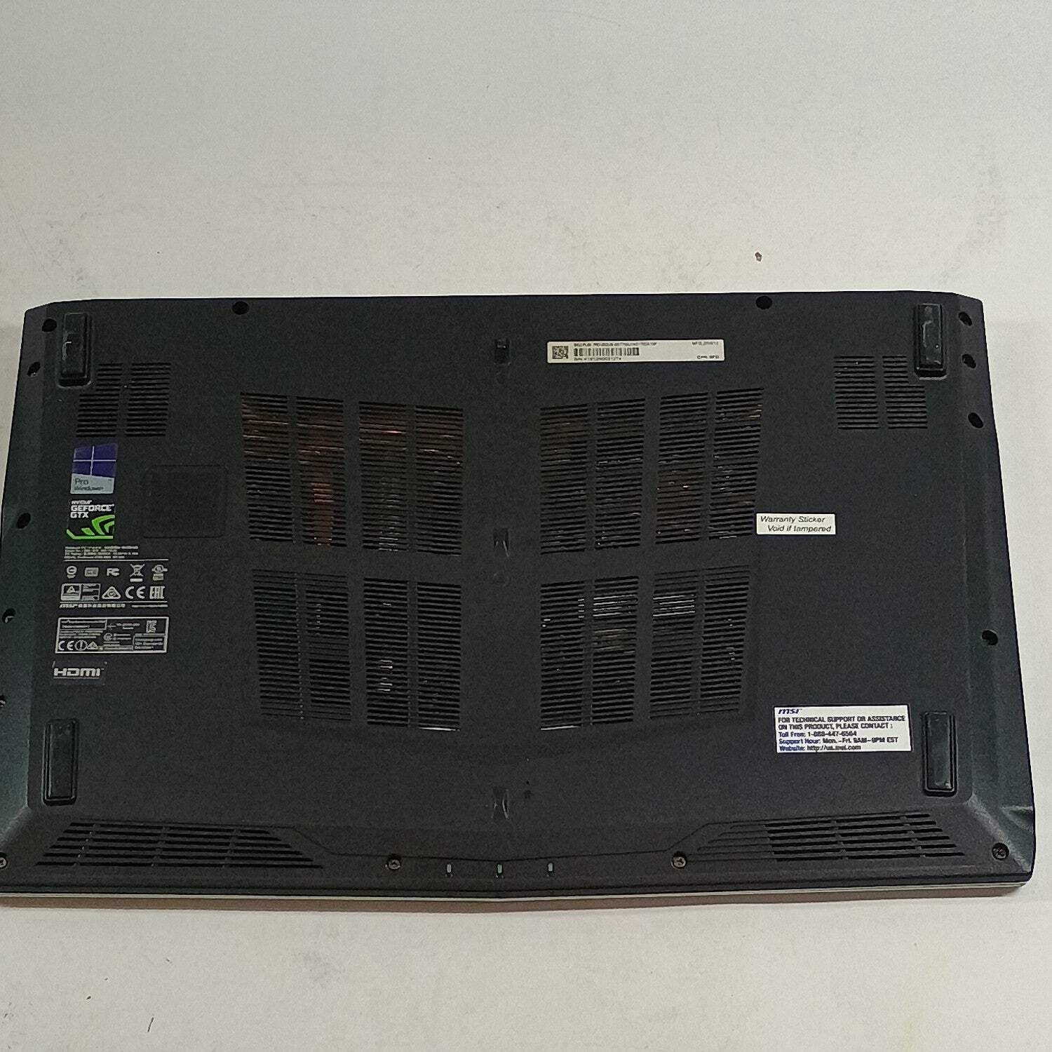 MSI Prestige PL60 7RD 15.6″ i7-7500U 2.7GHz 16GB RAM 128GB SSD 1TB HDD GTX 1050