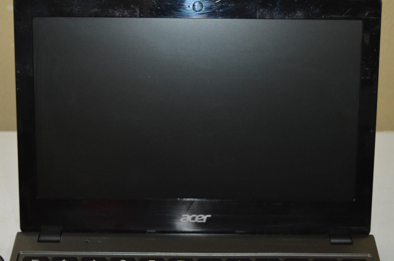 Acer Chromebook C720 11.6″ Laptop 16GB SSD 4GB RAM Celeron 2955U + AC Adapter