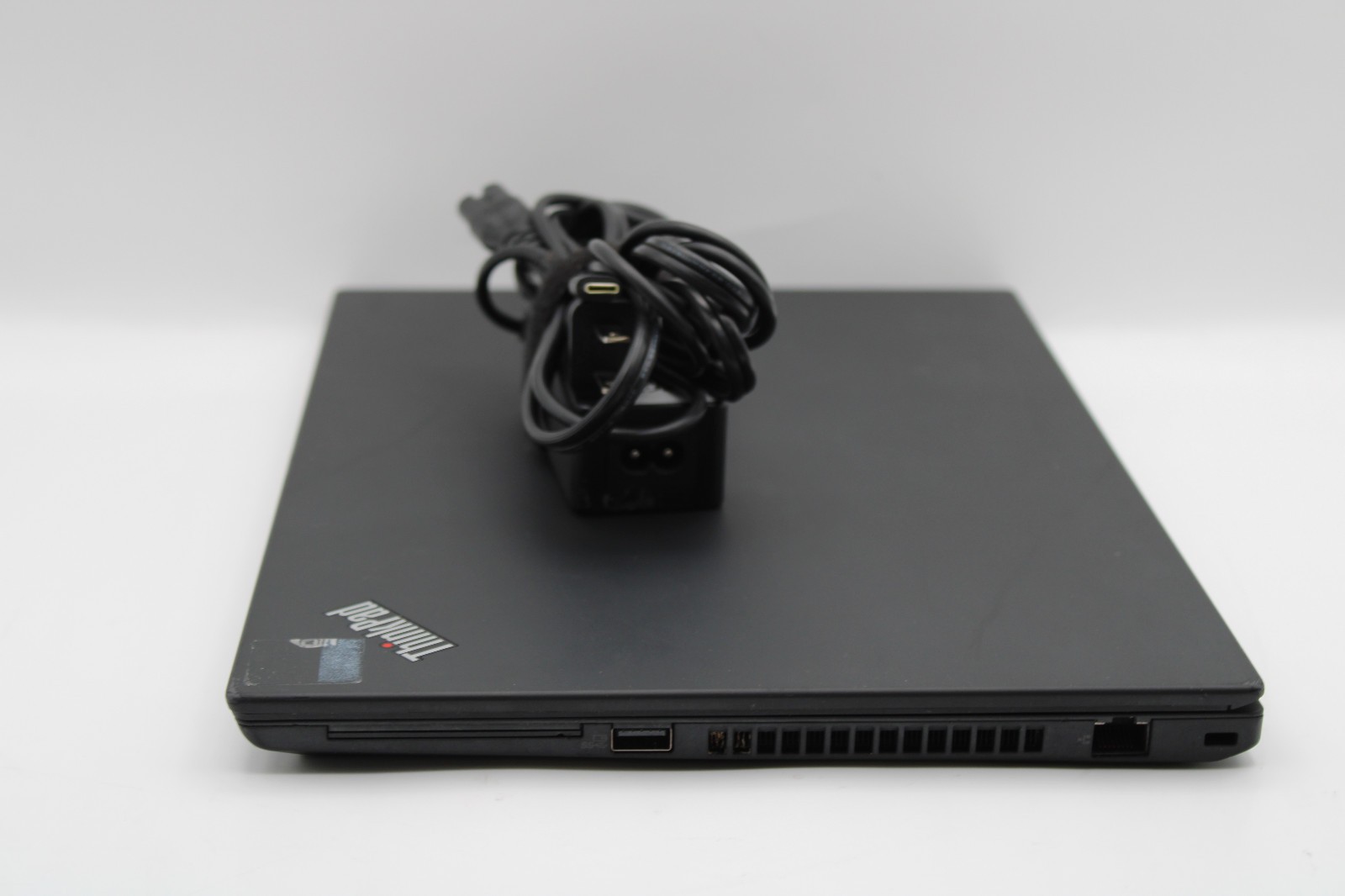 Lenovo ThinkPad T14 Gen 2 _ Ryzen 5-5650U @ 2.3 _ 16GB RAM _ 512GB SSD _ W11P