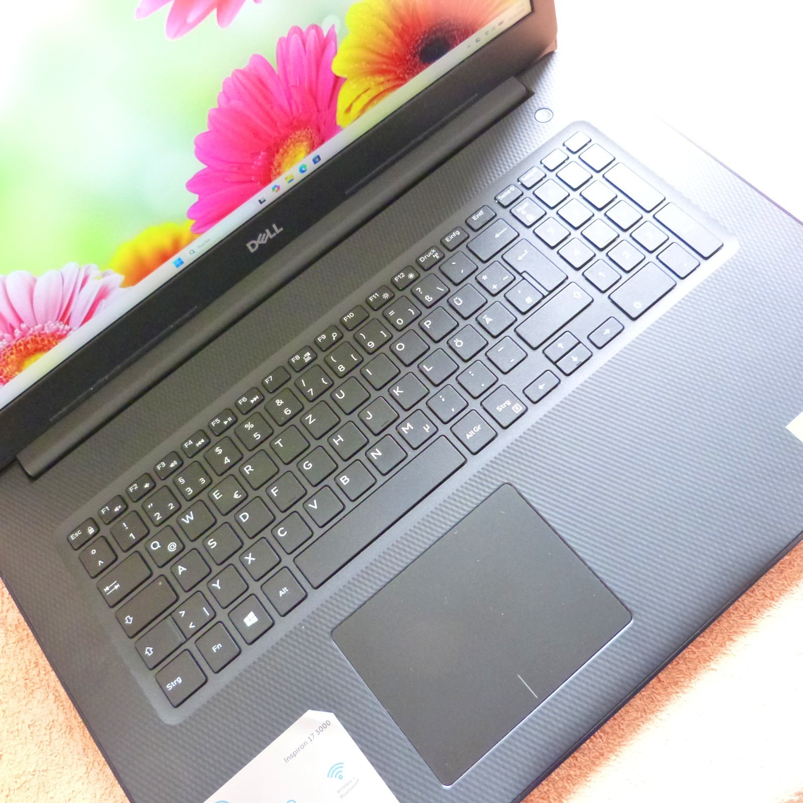 Dell 3793 Inspiron 17 inch FULLHD CARBON LOOK l 10GEN Core i7 SSD Windows 11