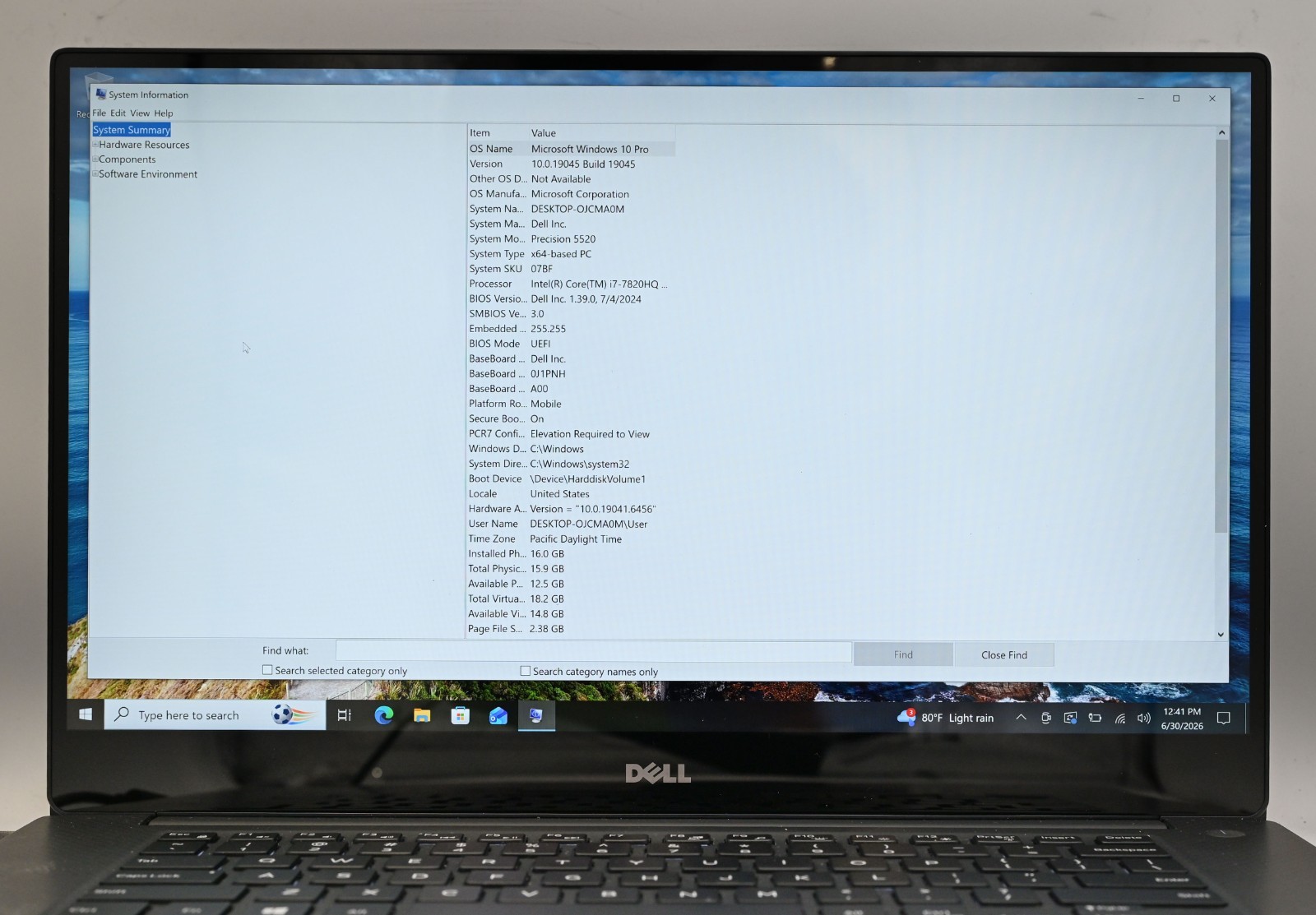 Dell Precision 5520 i7-7820HQ 2.9GHz 16GB RAM 128GB SSD Windows 10 Pro