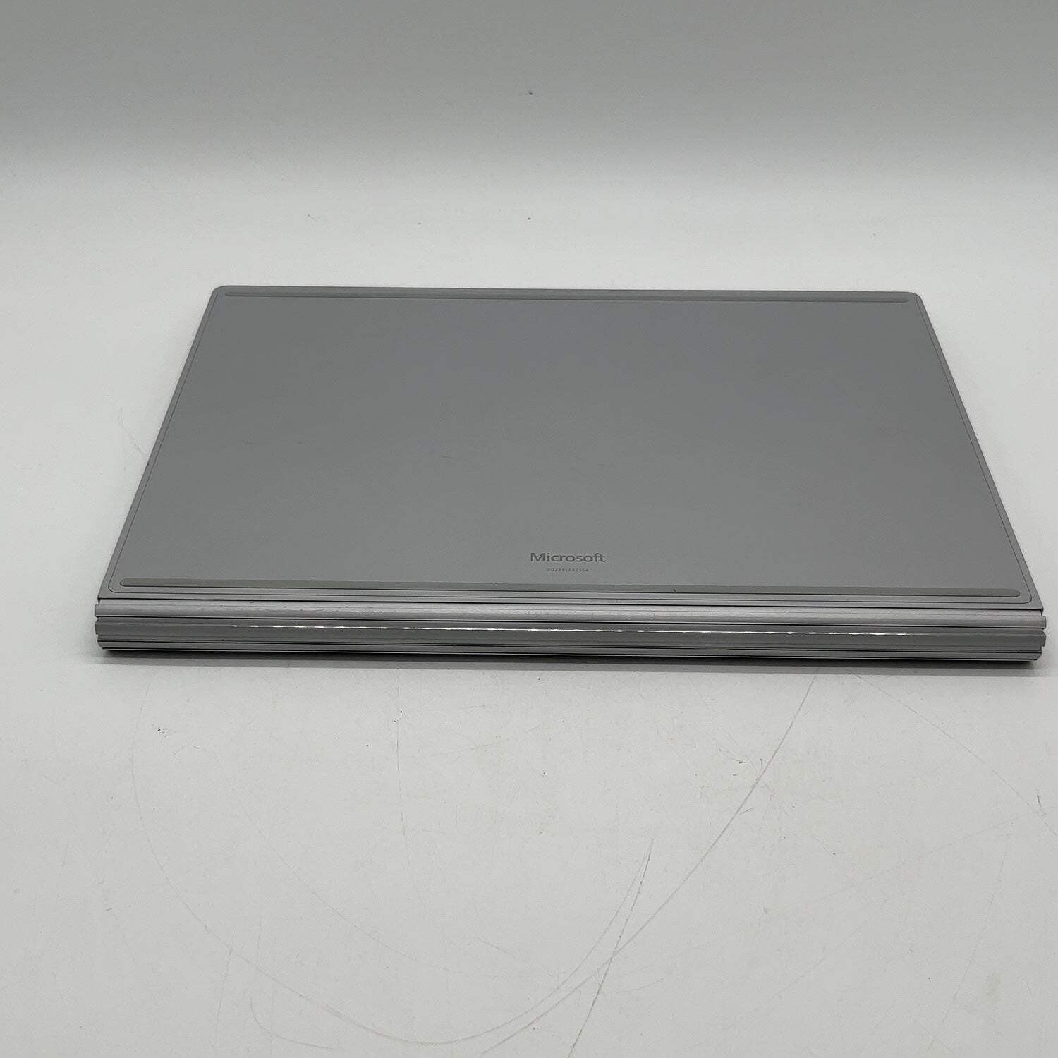 Microsoft Surface Book 2 1793 15″ i7-8650U 1.9GHz 16GB 256GB GeForce GTX 1060