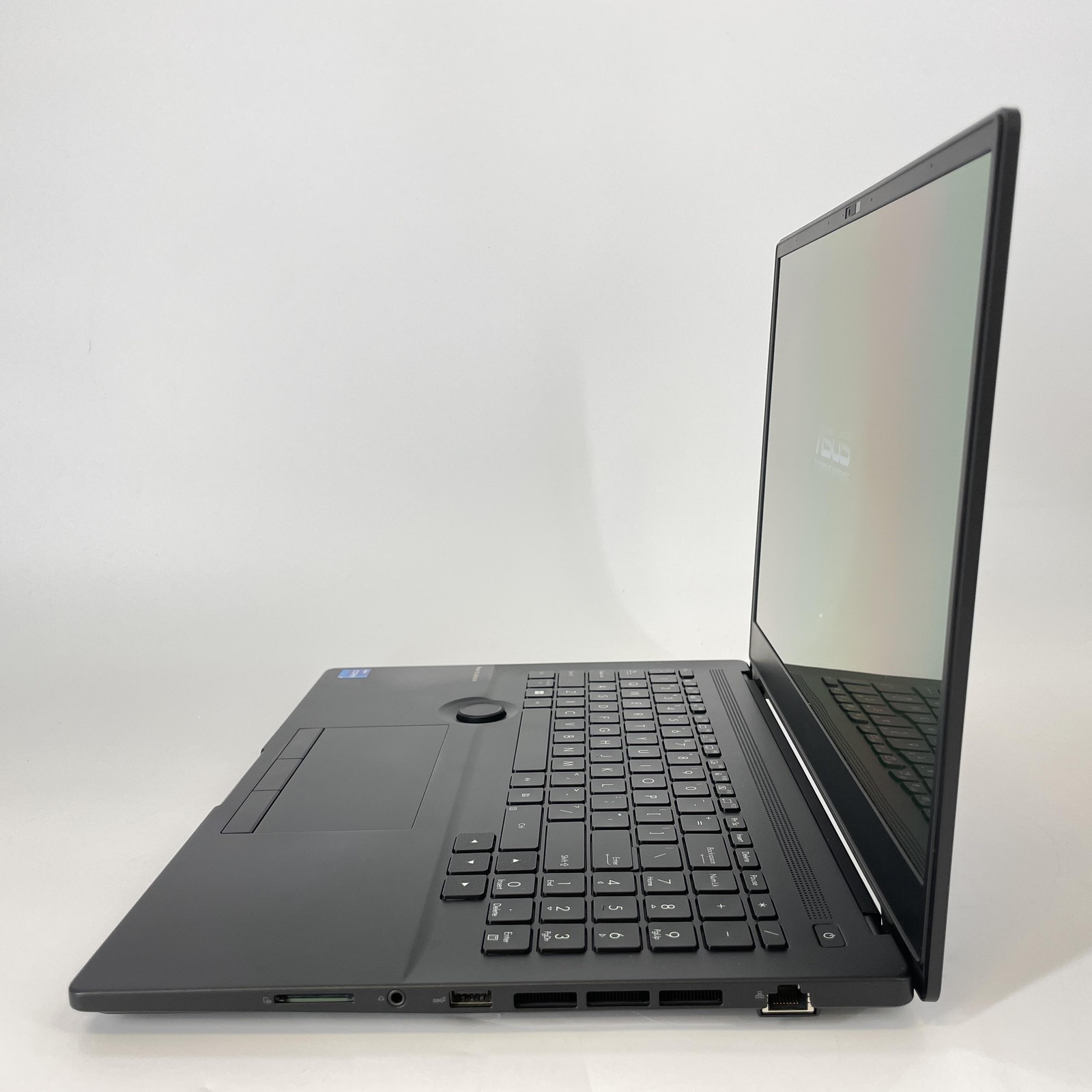Asus ProArt Studiobook 16 UHD+ i7-12700H 32GB 2TB SSD RTX 3080 Ti – LCD Burn-In