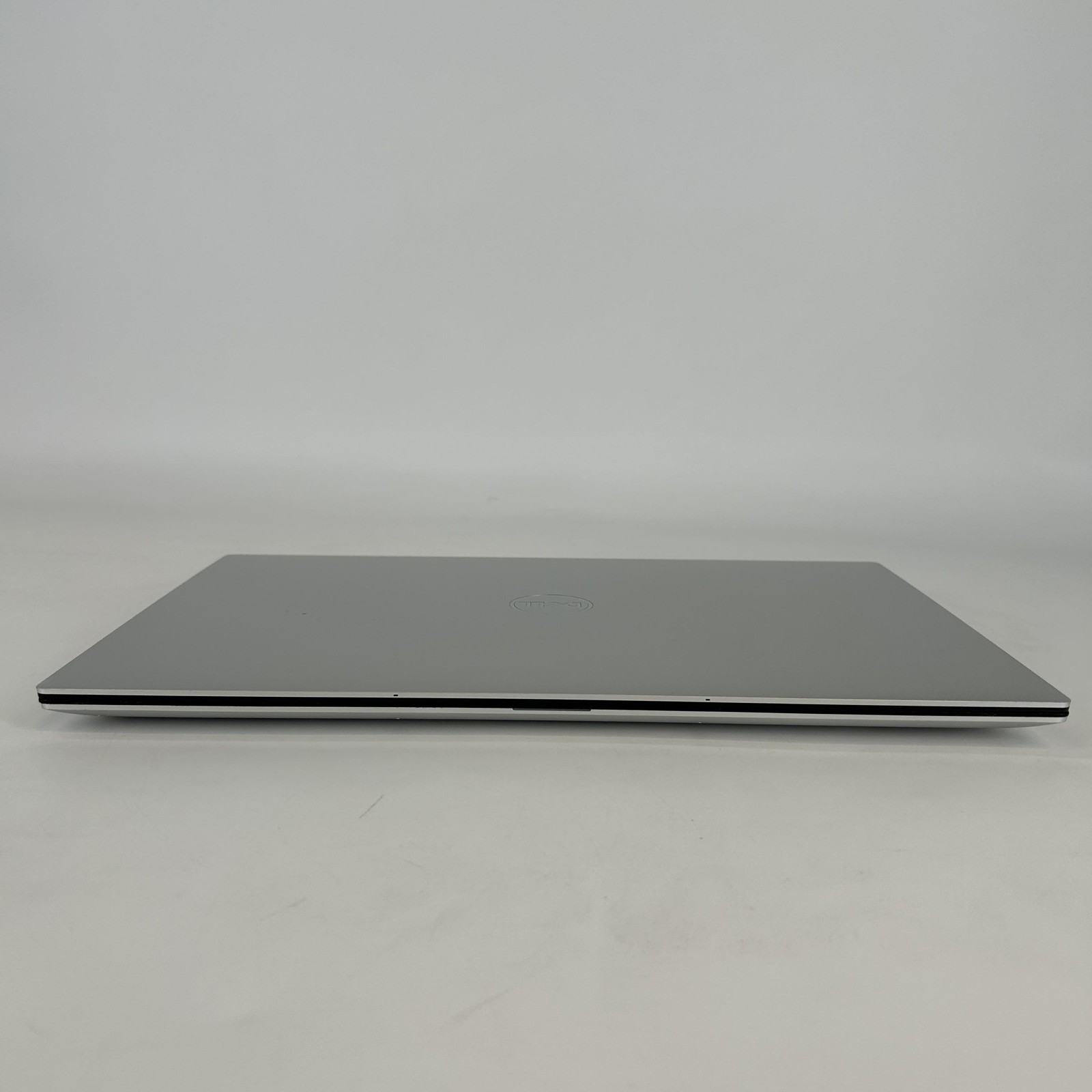 Dell XPS 15 9510 FHD+ i9-11900H 2.50GHz 16GB 1TB SSD RTX 3050 Ti Very Good
