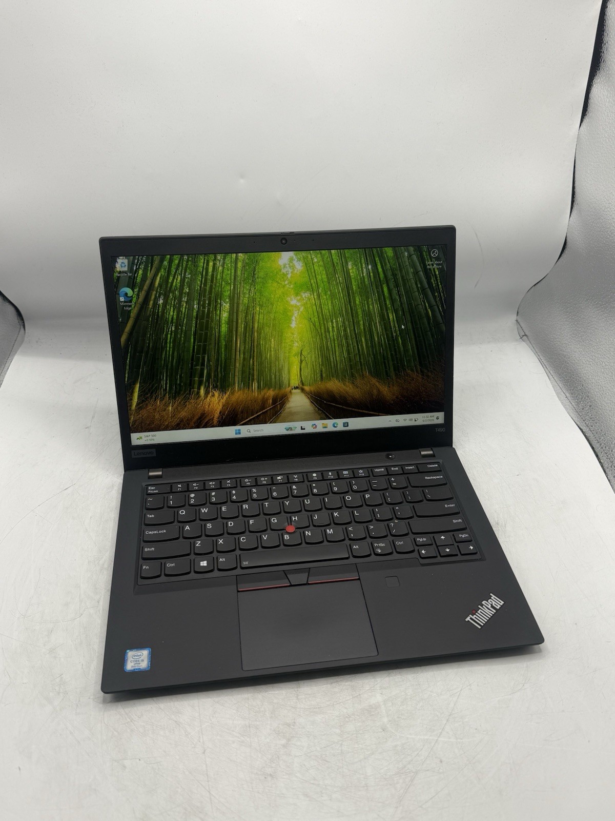 Lenovo ThinkPad T490 14″ FHD i5-8365U 8GB RAM 256GB NVMe Win11P