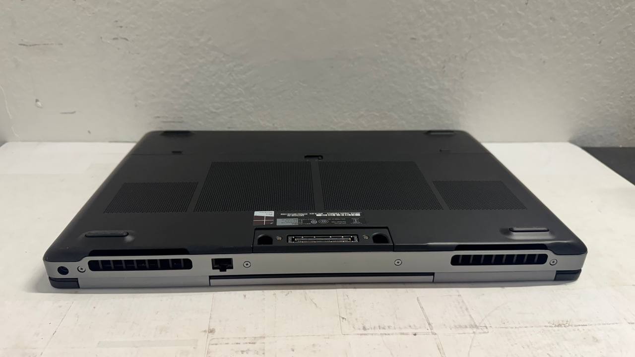Dell Precision 7710 Intel i7-6820HQ 2.7GHz 16 RM 256ssd win 11 pro