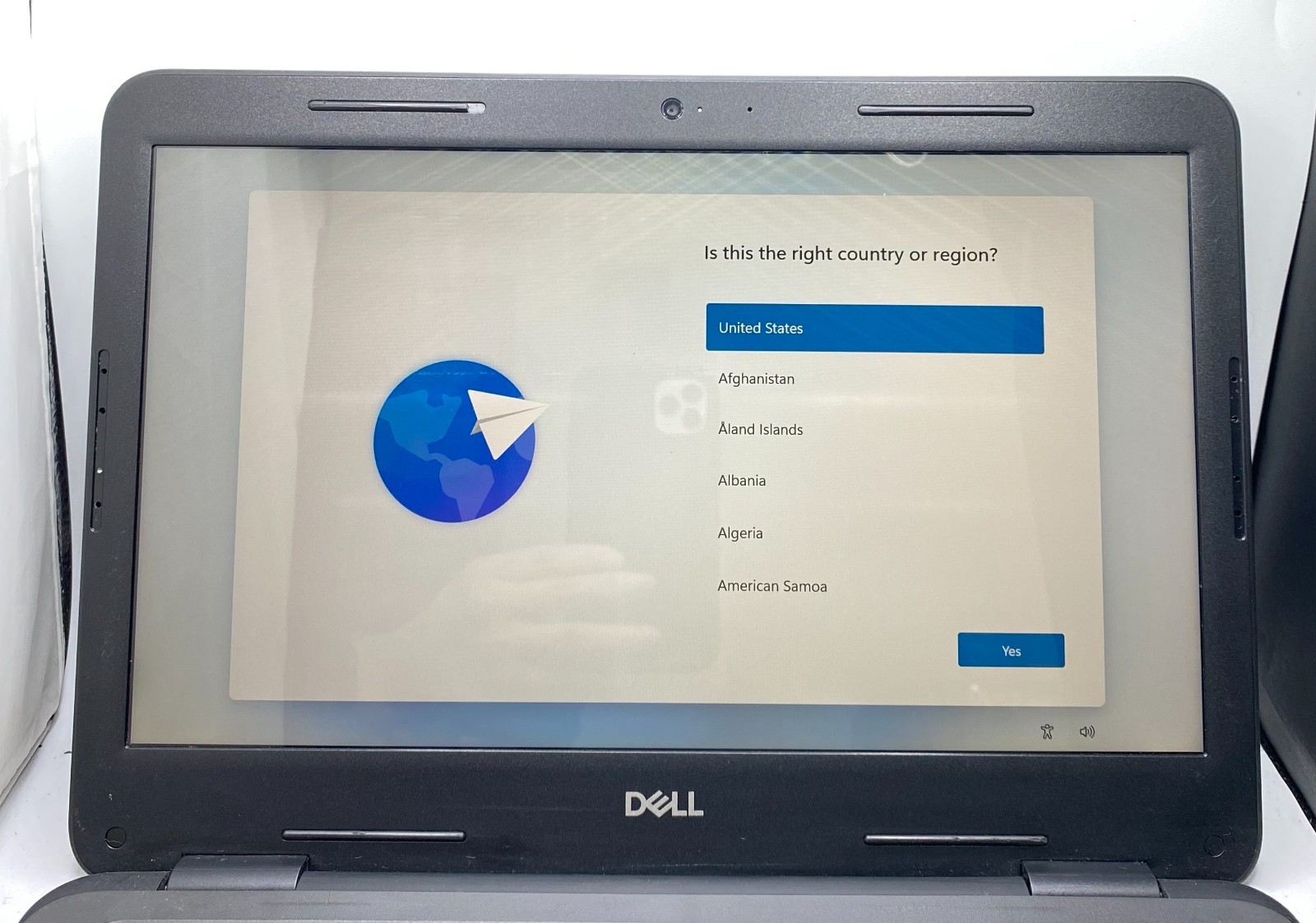 Dell Latitude 3310 13.3″ Touch Intel Core i5-8265U 1.60GHz 16GB RAM 256GB SSD