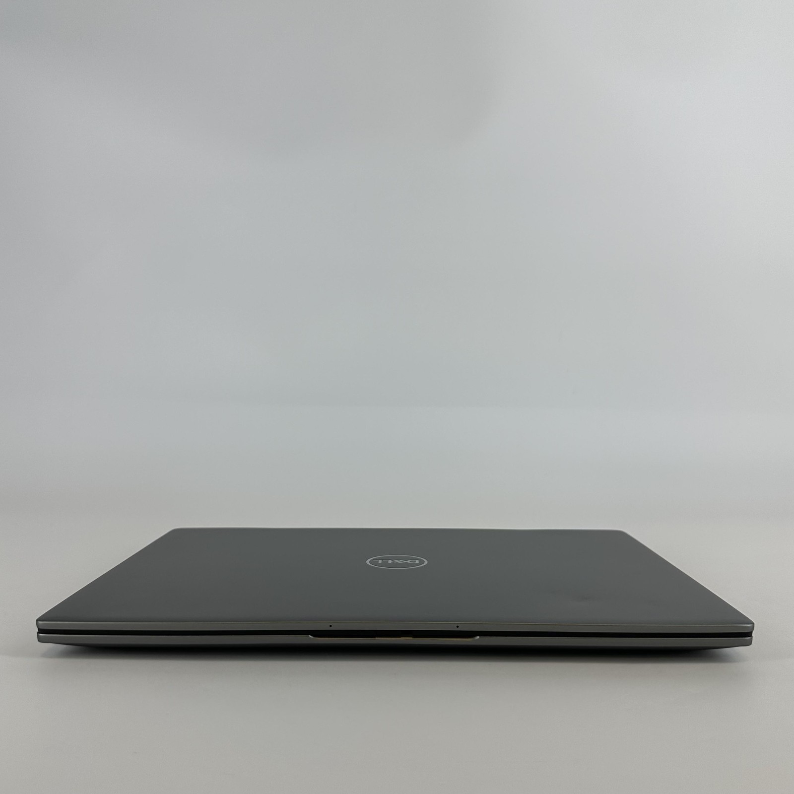 Dell Latitude 7440 14 Gray FHD+ 1.8 GHz i7-1365U 32GB RAM 512GB SSD Good