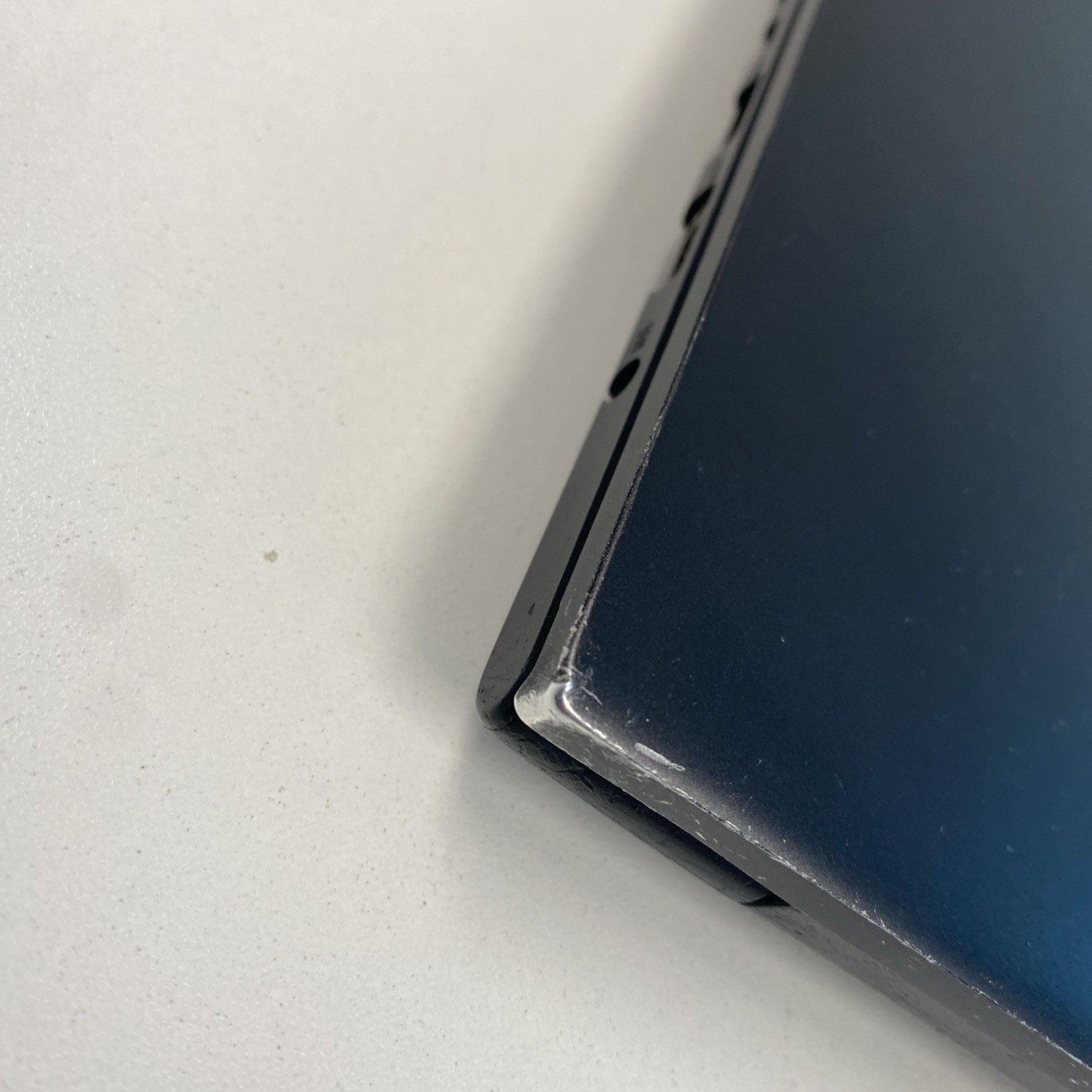 Asus VivoBook 15 K513E Laptop Intel i5-1135G7 16GB RAM 512SSD W11P READ REPAIR