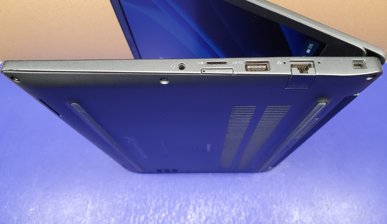 Dell Latitude 7490 Core i7-8650U@1.9GHz 16GBram 512ssd “Professionally Restored”