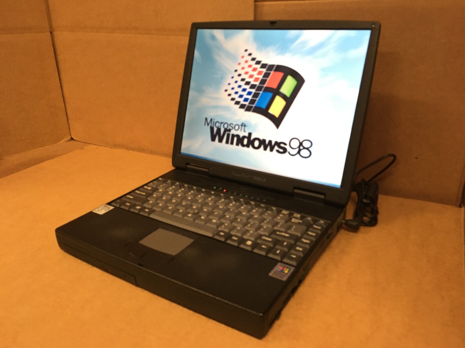 Micron Electronics Laptop Transport Trek 2 AGP 10GB HDD windows 98 ATI RAGE