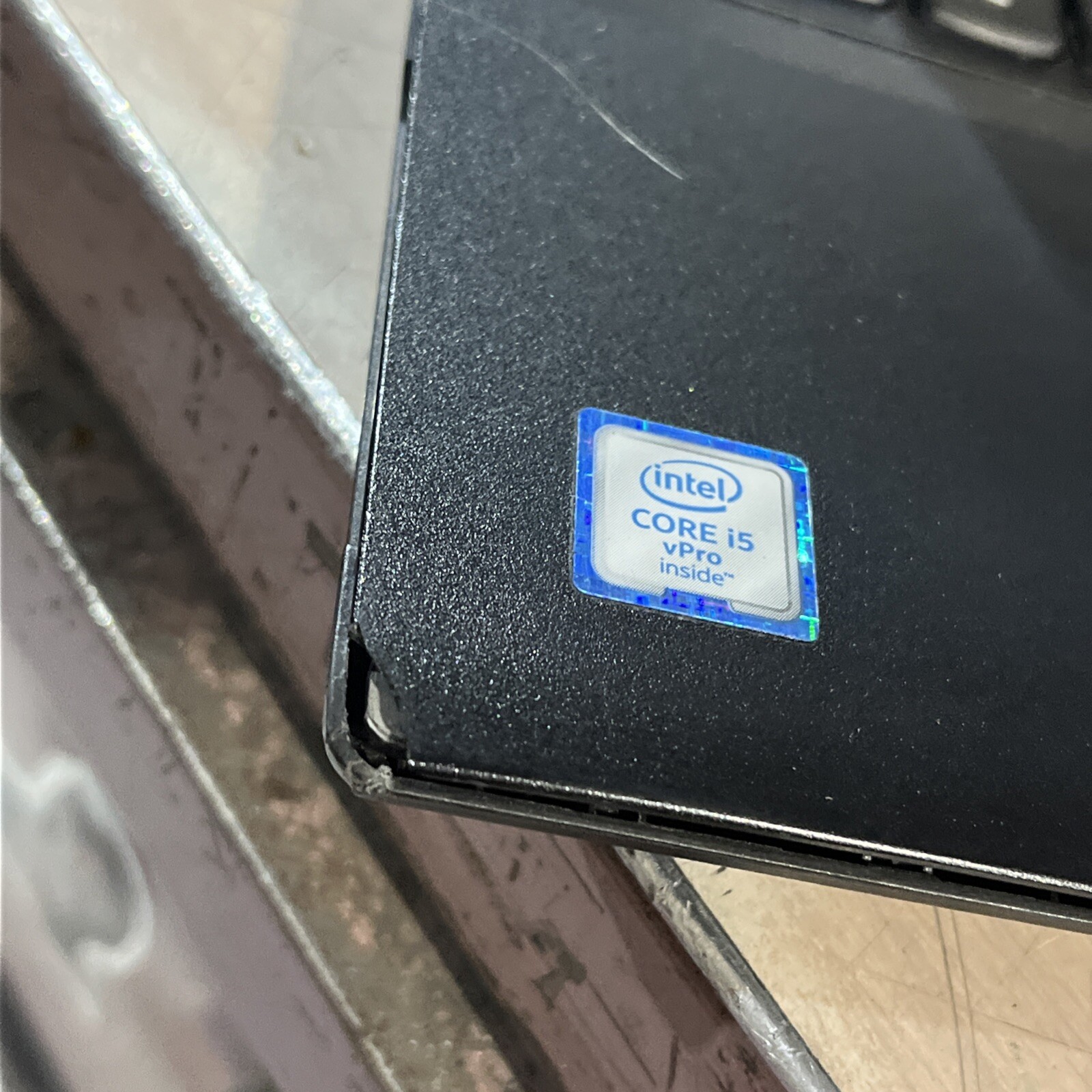 LENOVO THINKPAD T570 INTEL CORE I5-6300U 2.40GHZ 8GB RAM NO HD ,