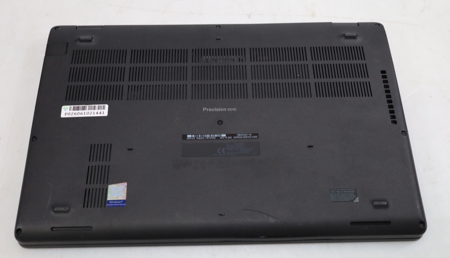 Dell Precision 3540 15.6″ Intel i5-8365U 8GB DDR4 No HDD BATT COA OS