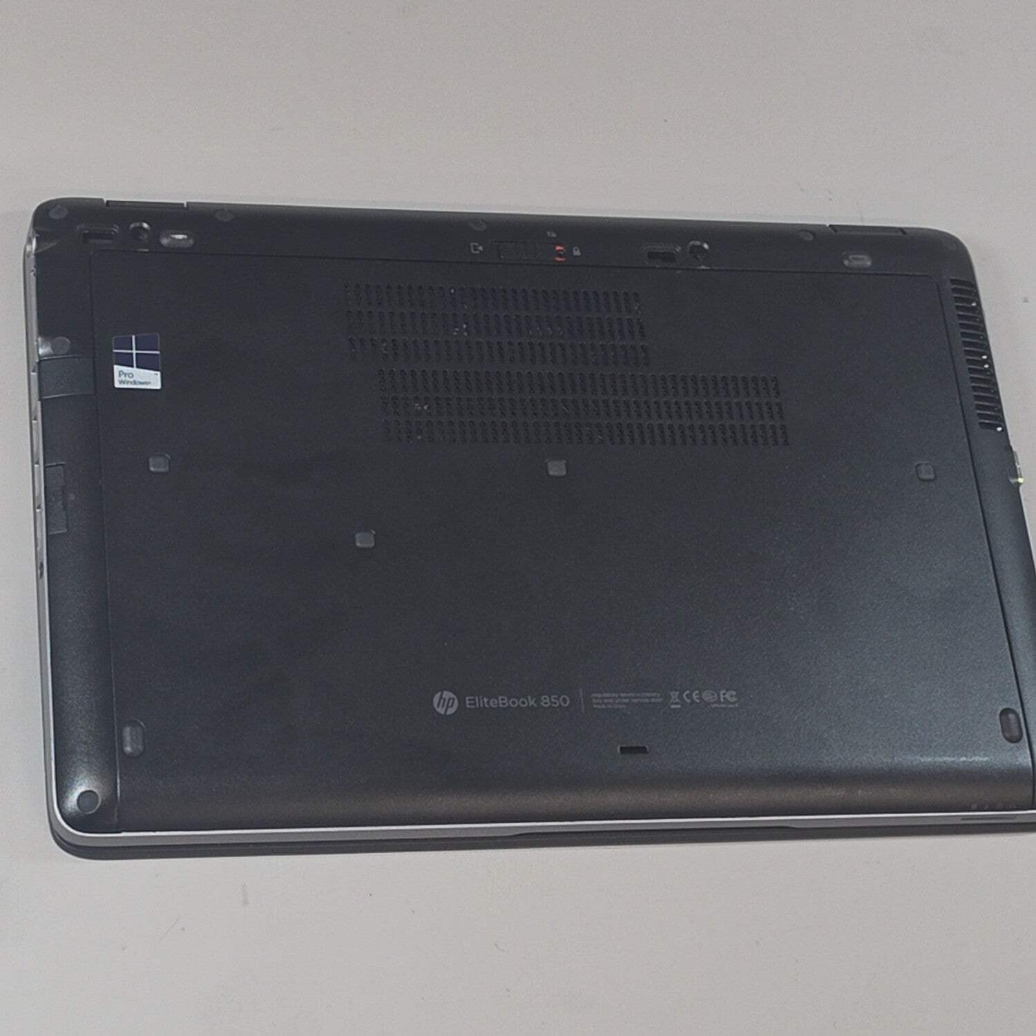 HP EliteBook 850 G6 15.6″ i5-8365U 2.2GHz 8GB RAM 250GB SSD Bad Battery/Keys