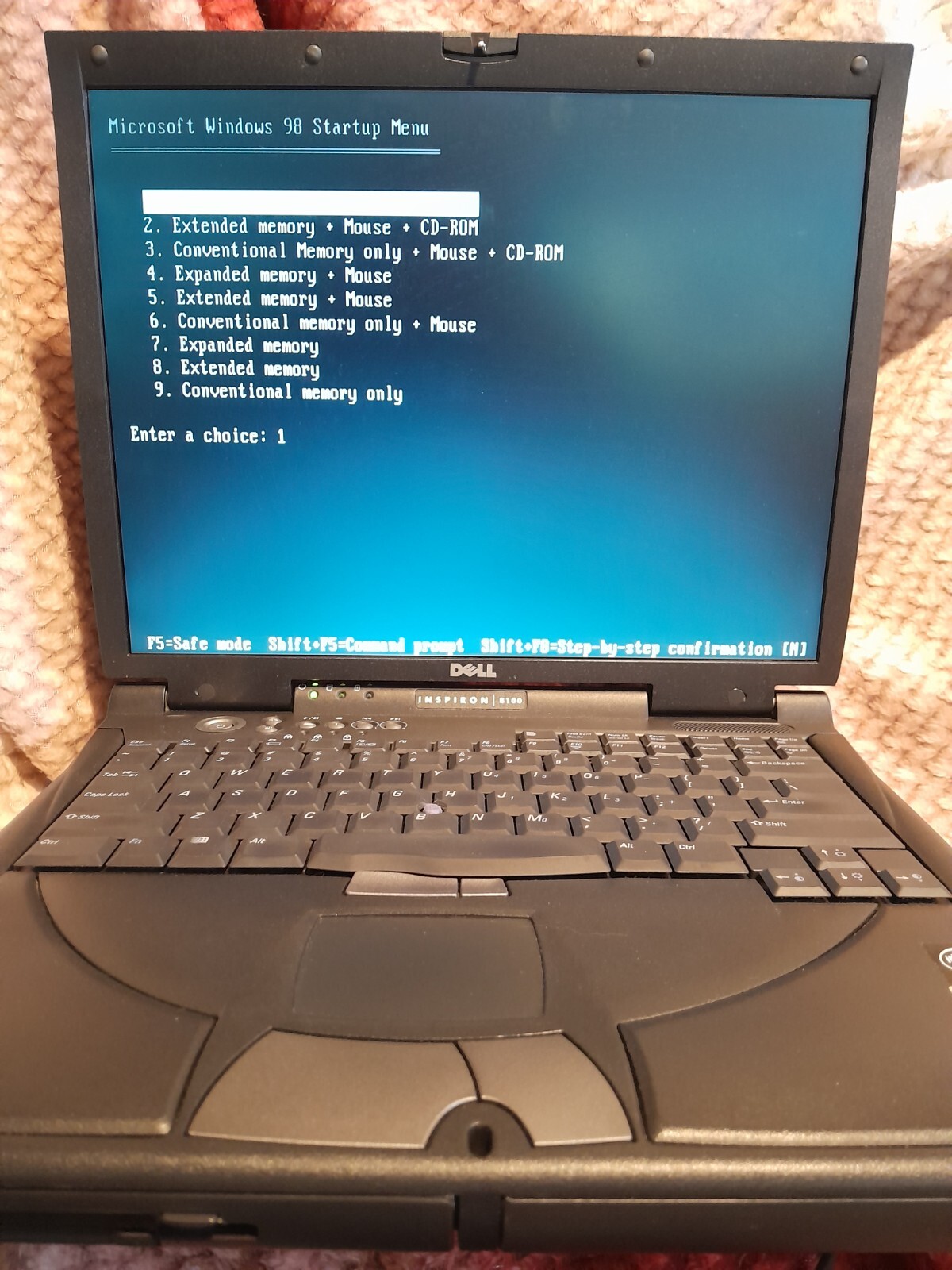 Windows 98 TRUE DOS / XP GAMING DUAL BOOT Laptop Retro / Vintage Computer PC